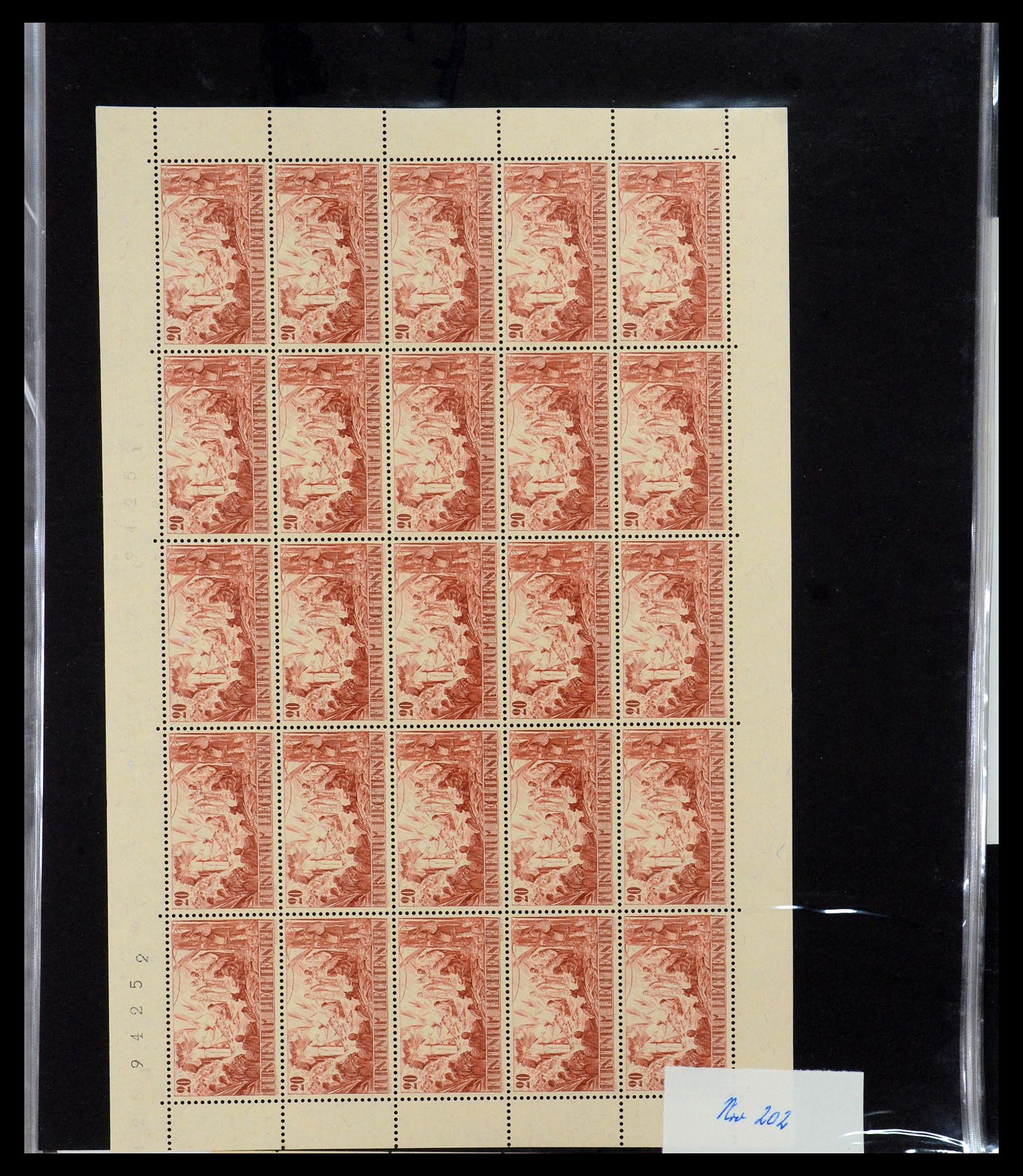 36280 019 - Stamp collection 36280 Liechtenstein souvenir sheets and sheetlets 1934-