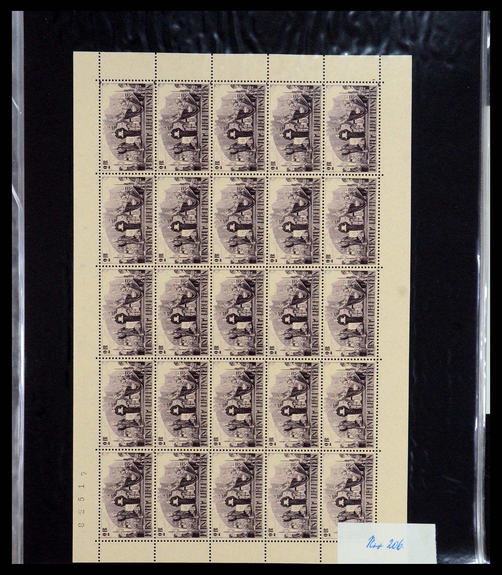 36280 020 - Stamp collection 36280 Liechtenstein souvenir sheets and sheetlets 1934-