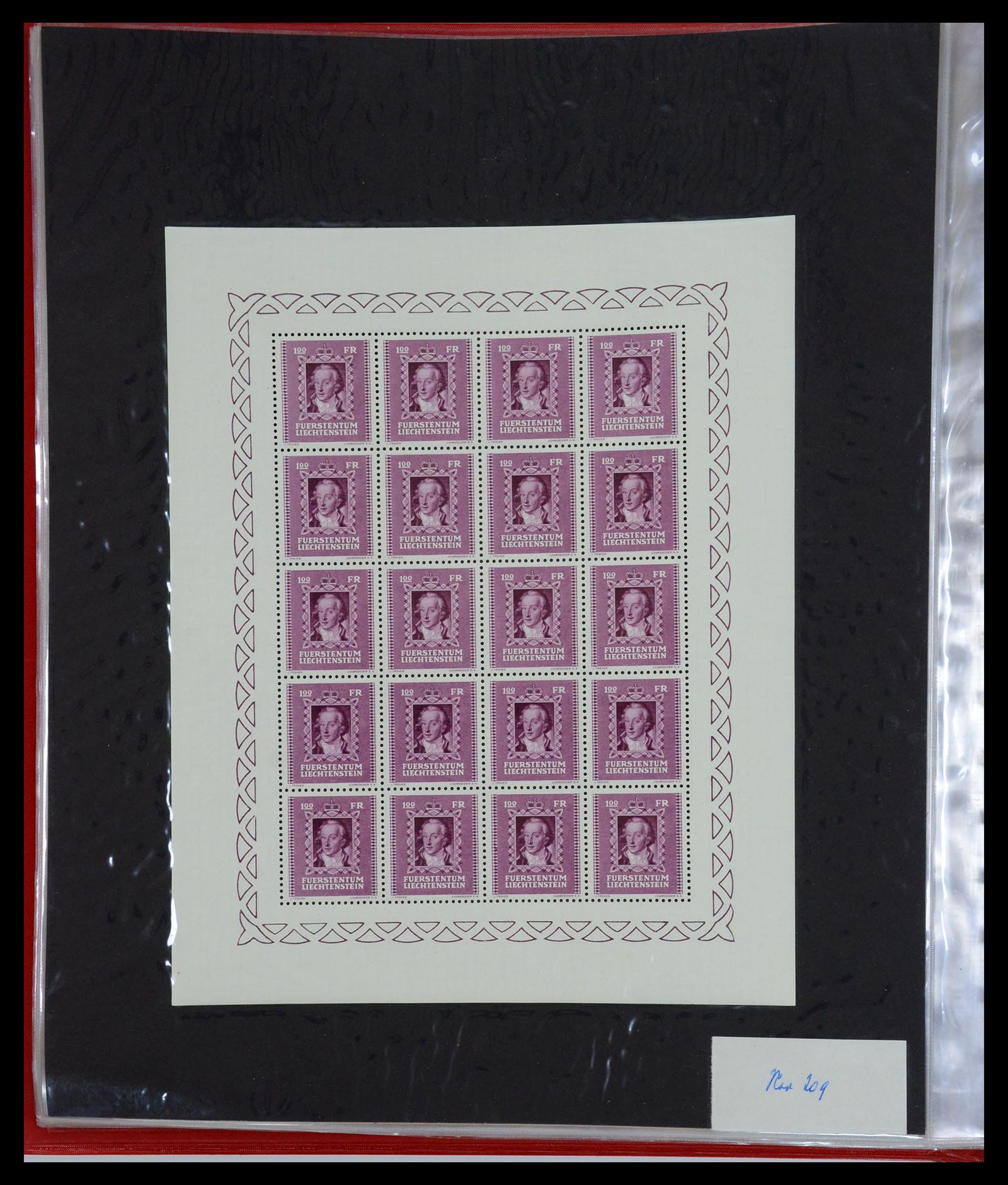 36280 024 - Stamp collection 36280 Liechtenstein souvenir sheets and sheetlets 1934-