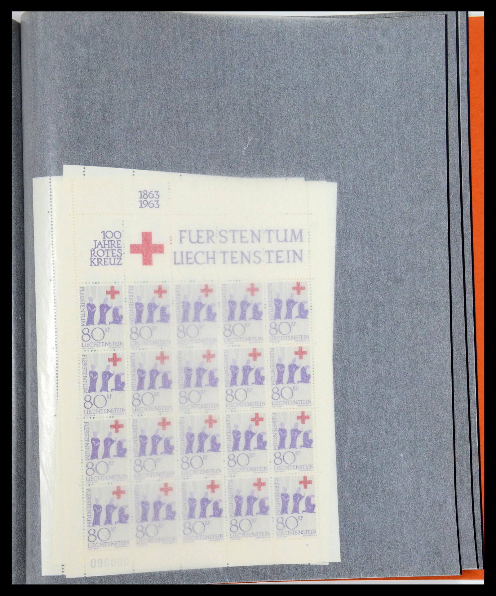36280 206 - Stamp collection 36280 Liechtenstein souvenir sheets and sheetlets 1934-