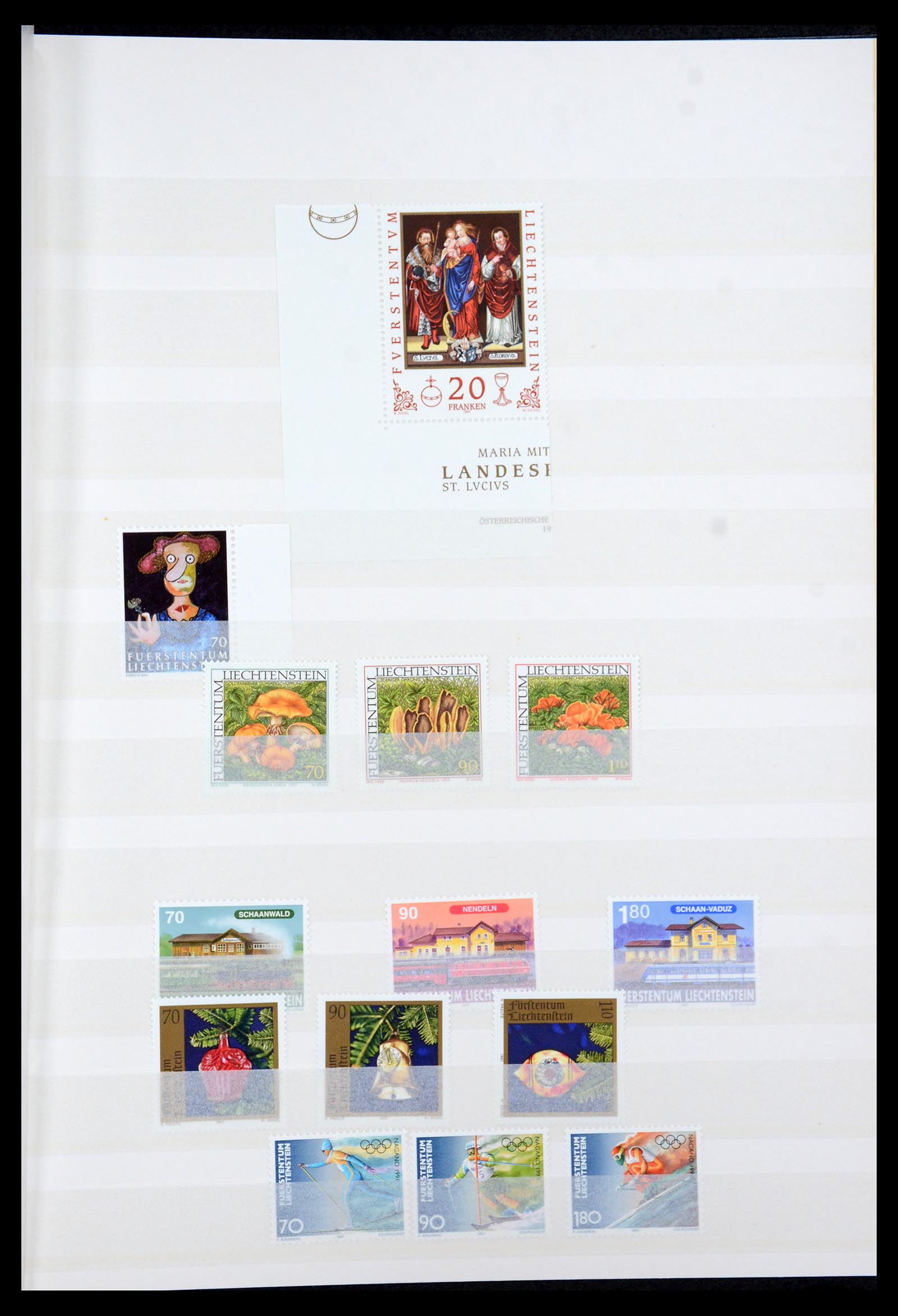 36286 084 - Stamp collection 36286 Liechtenstein 1959-2005.