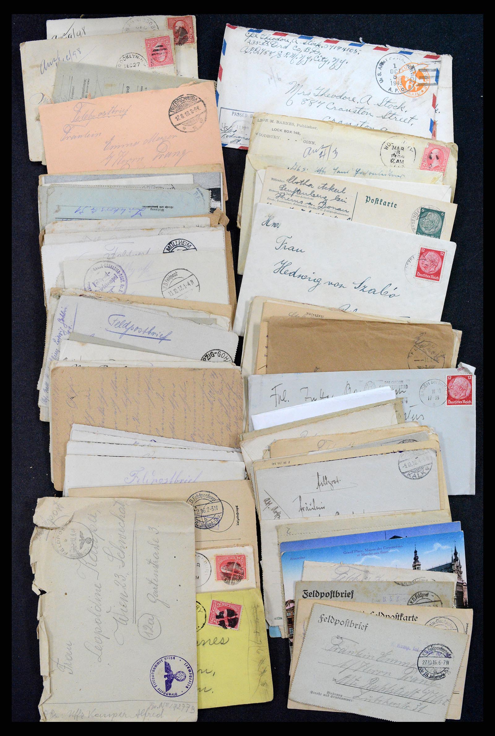 36349 009 - Postzegelverzameling 36349 Wereld brieven en FDC's 1870-2000.