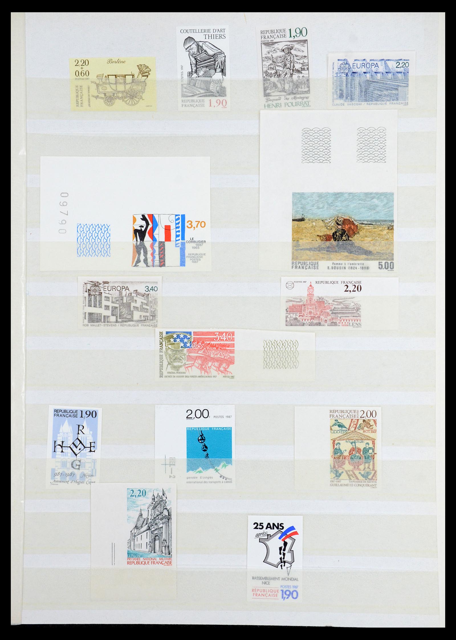 36350 019 - Postzegelverzameling 36350 Frankrijk ONGETAND 1944-1996.