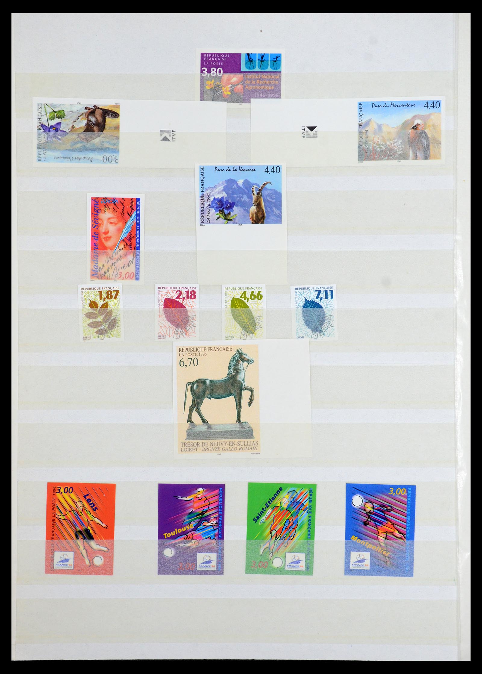 36350 032 - Postzegelverzameling 36350 Frankrijk ONGETAND 1944-1996.