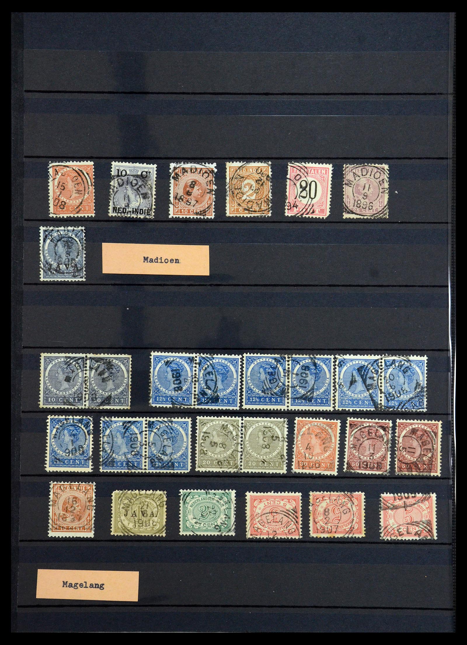 36371 028 - Postzegelverzameling 36371 Nederlands Indië stempels.