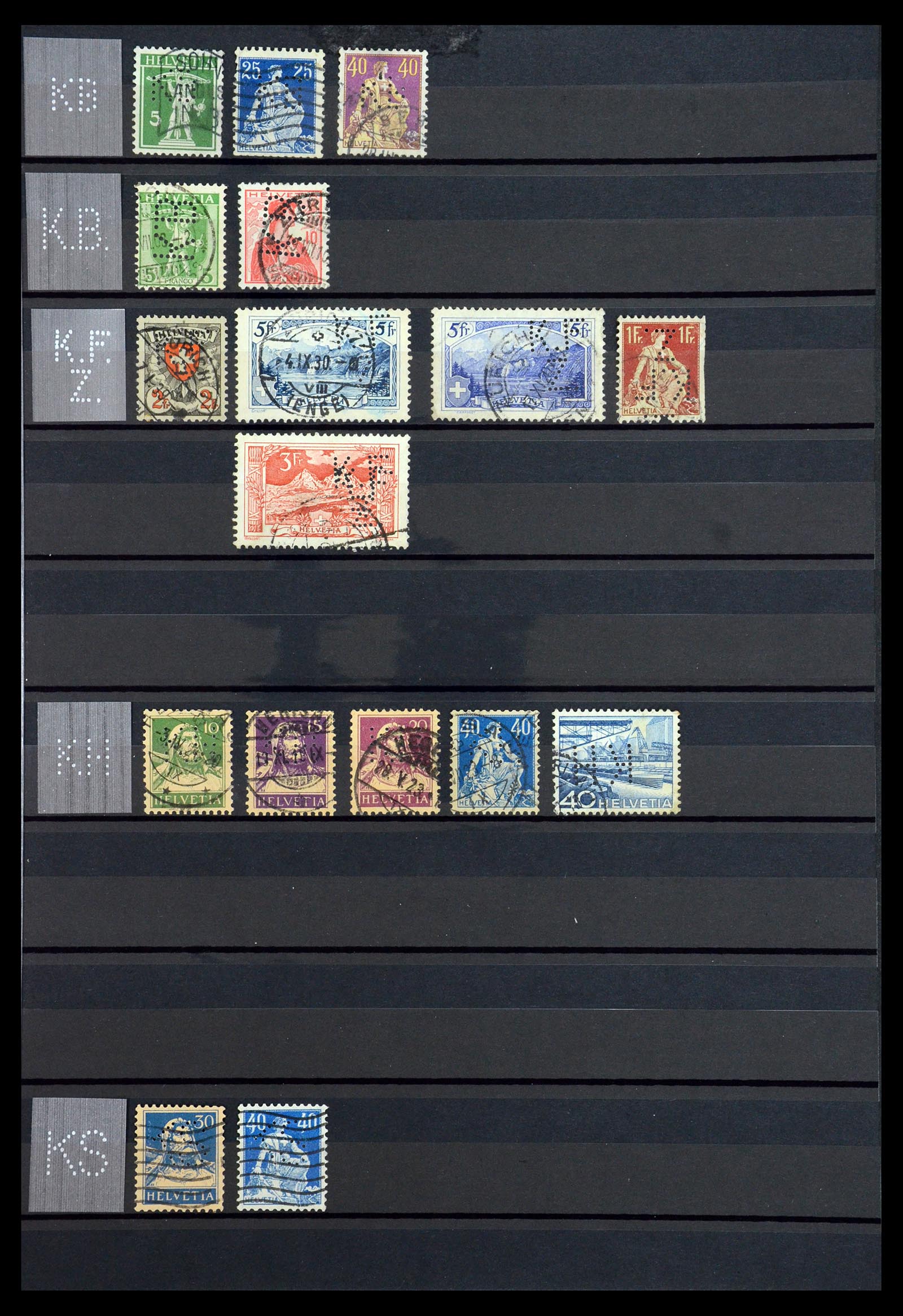36372 029 - Postzegelverzameling 36372 Zwitserland perfins 1880-1960.