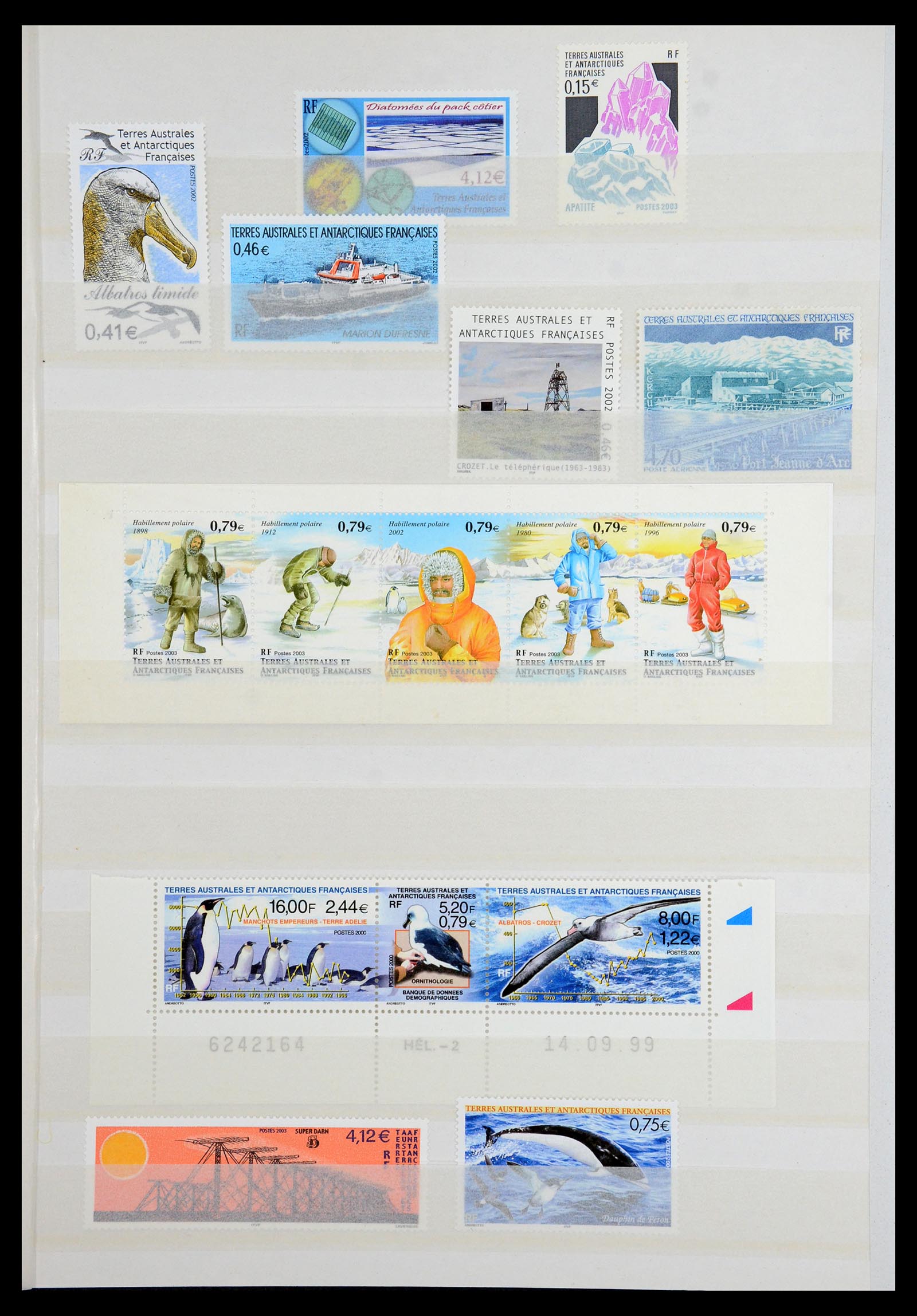 36373 011 - Stamp collection 36373 French Antarctic 1955-2011.