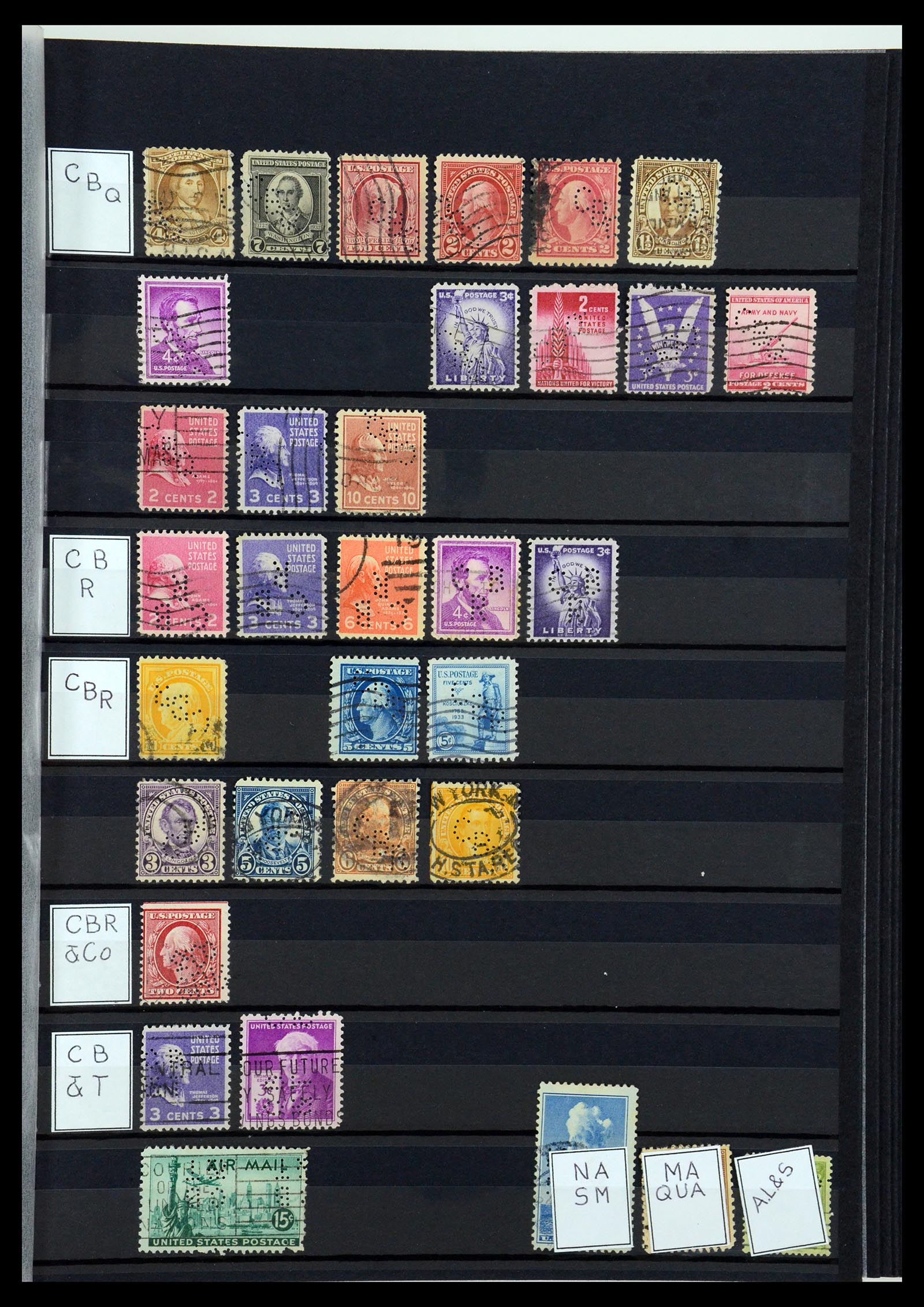 36388 023 - Postzegelverzameling 36388 USA perfins.