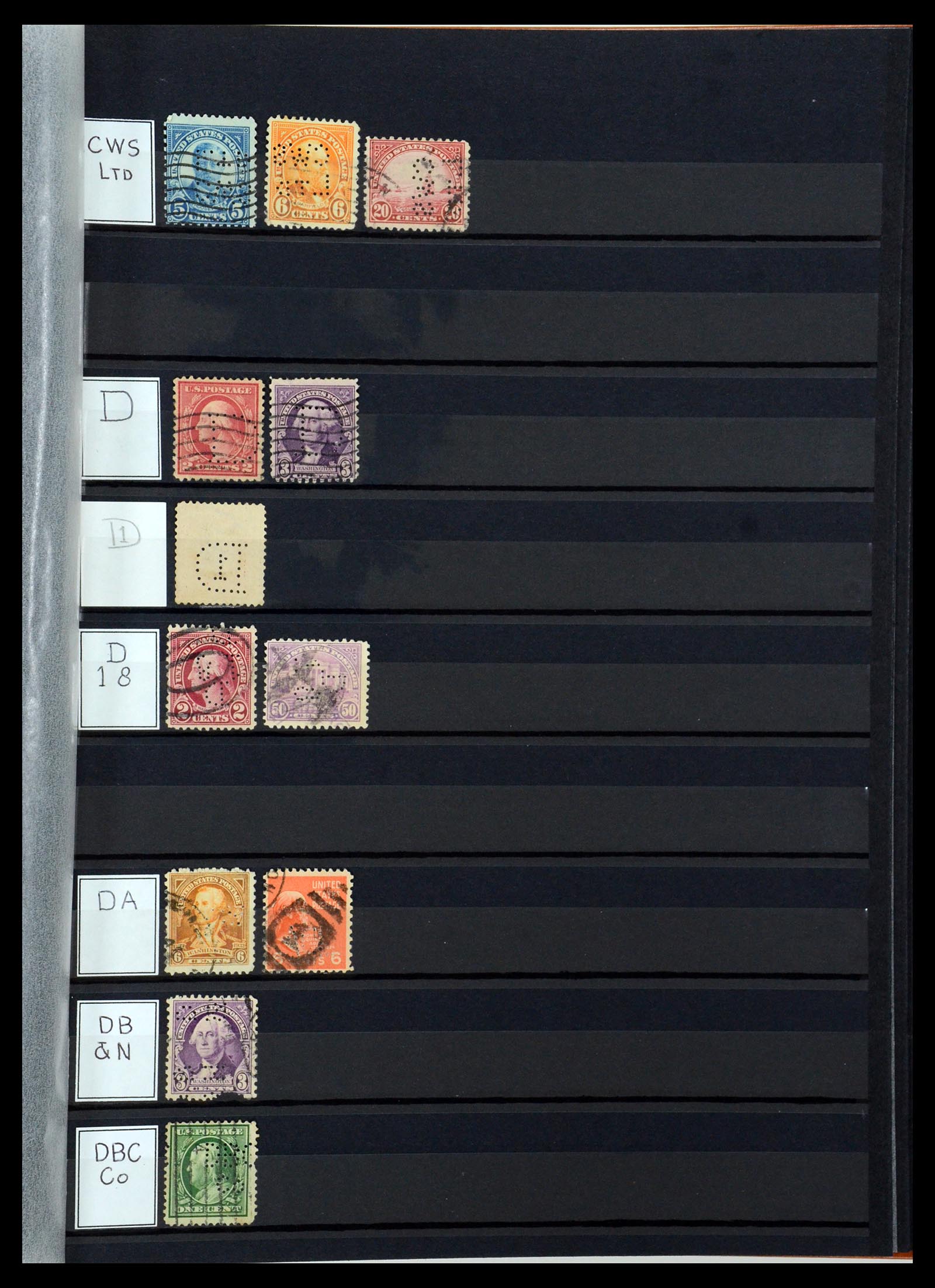 36388 035 - Postzegelverzameling 36388 USA perfins.