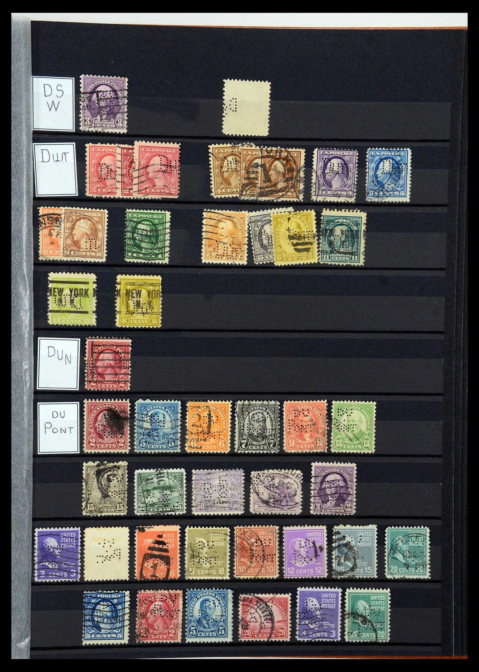 36388 039 - Postzegelverzameling 36388 USA perfins.
