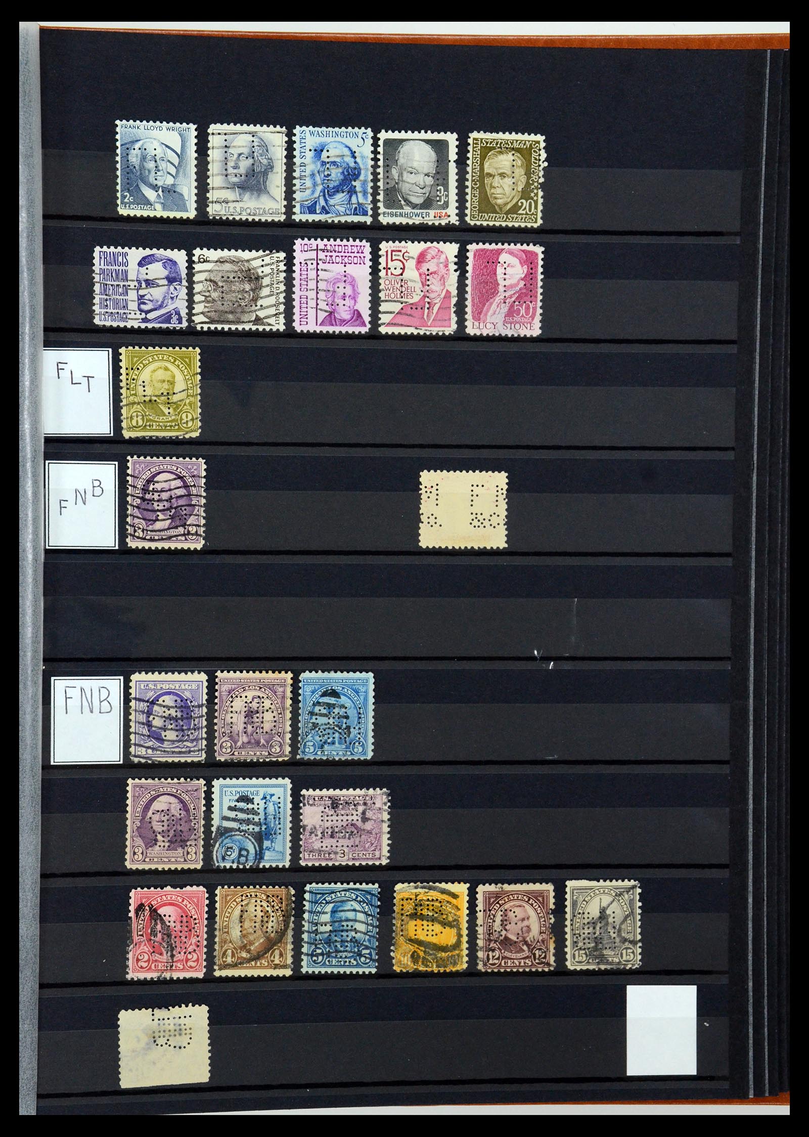 36388 047 - Postzegelverzameling 36388 USA perfins.