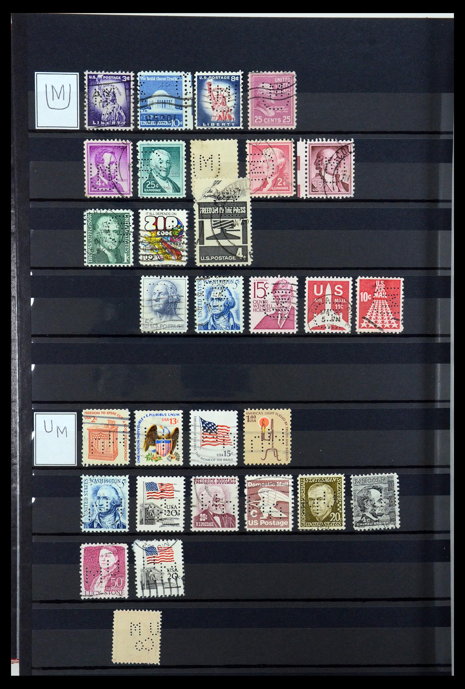 36388 142 - Postzegelverzameling 36388 USA perfins.