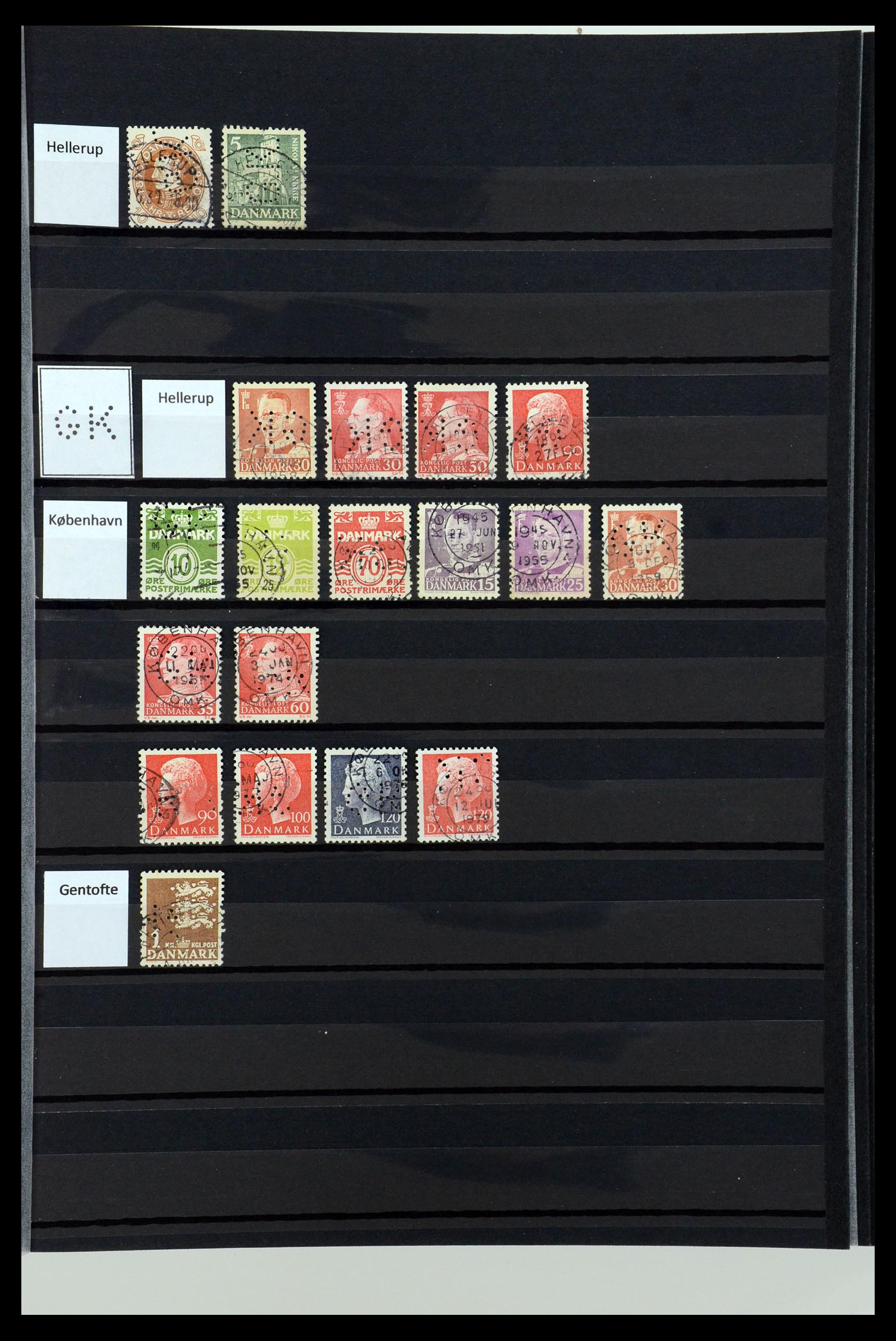 36396 079 - Postzegelverzameling 36396 Denemarken perfins.