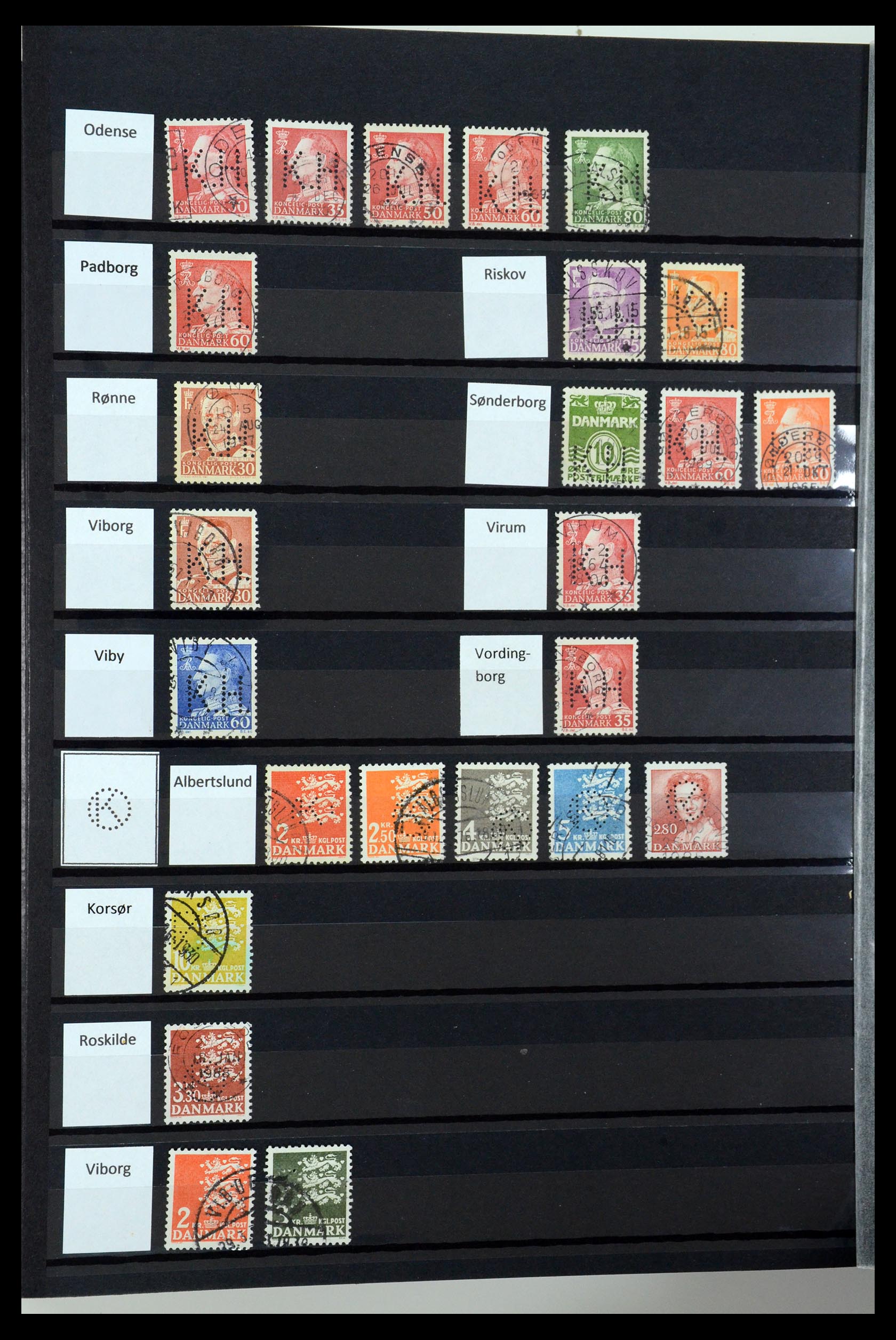 36396 085 - Postzegelverzameling 36396 Denemarken perfins.