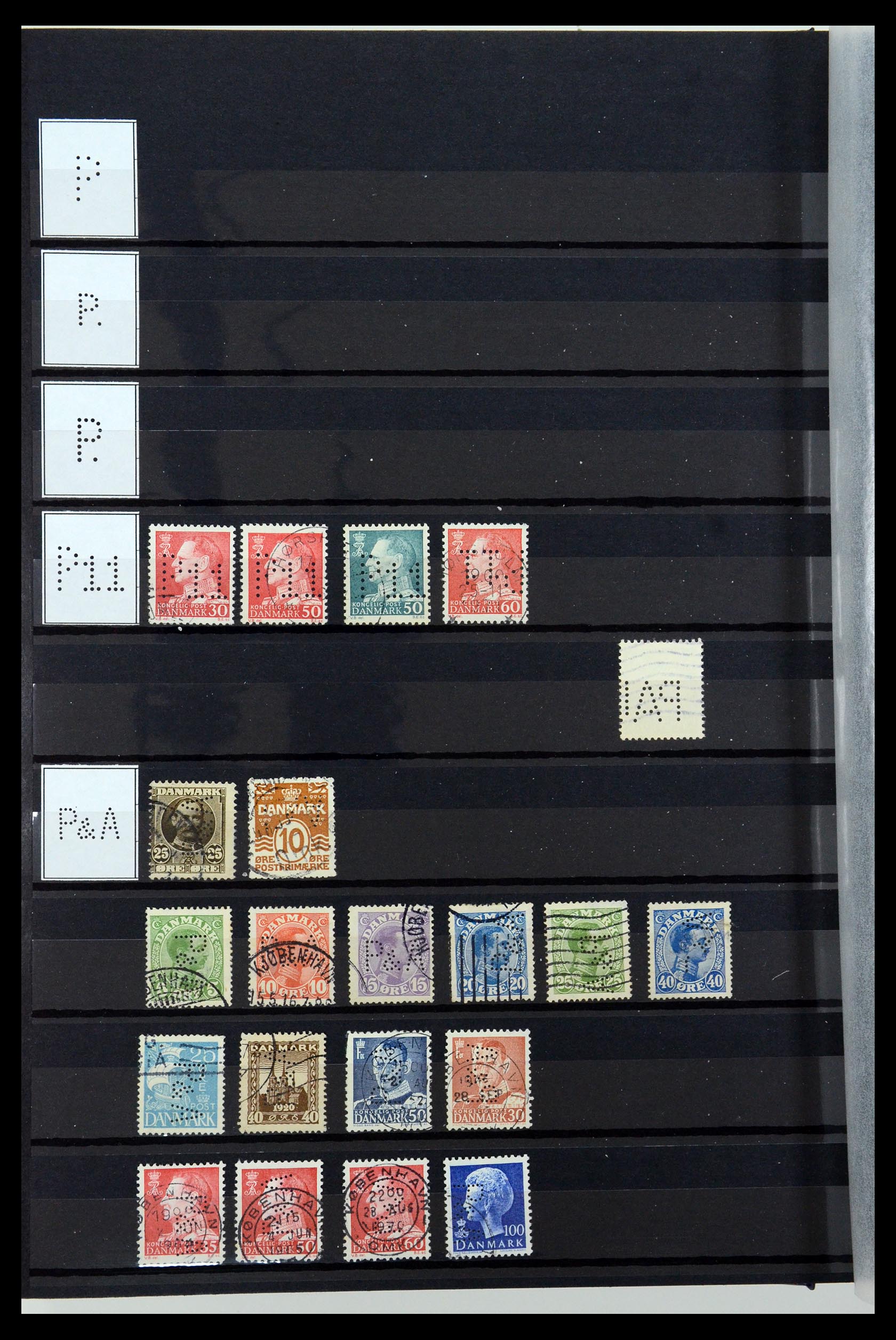 36396 189 - Postzegelverzameling 36396 Denemarken perfins.