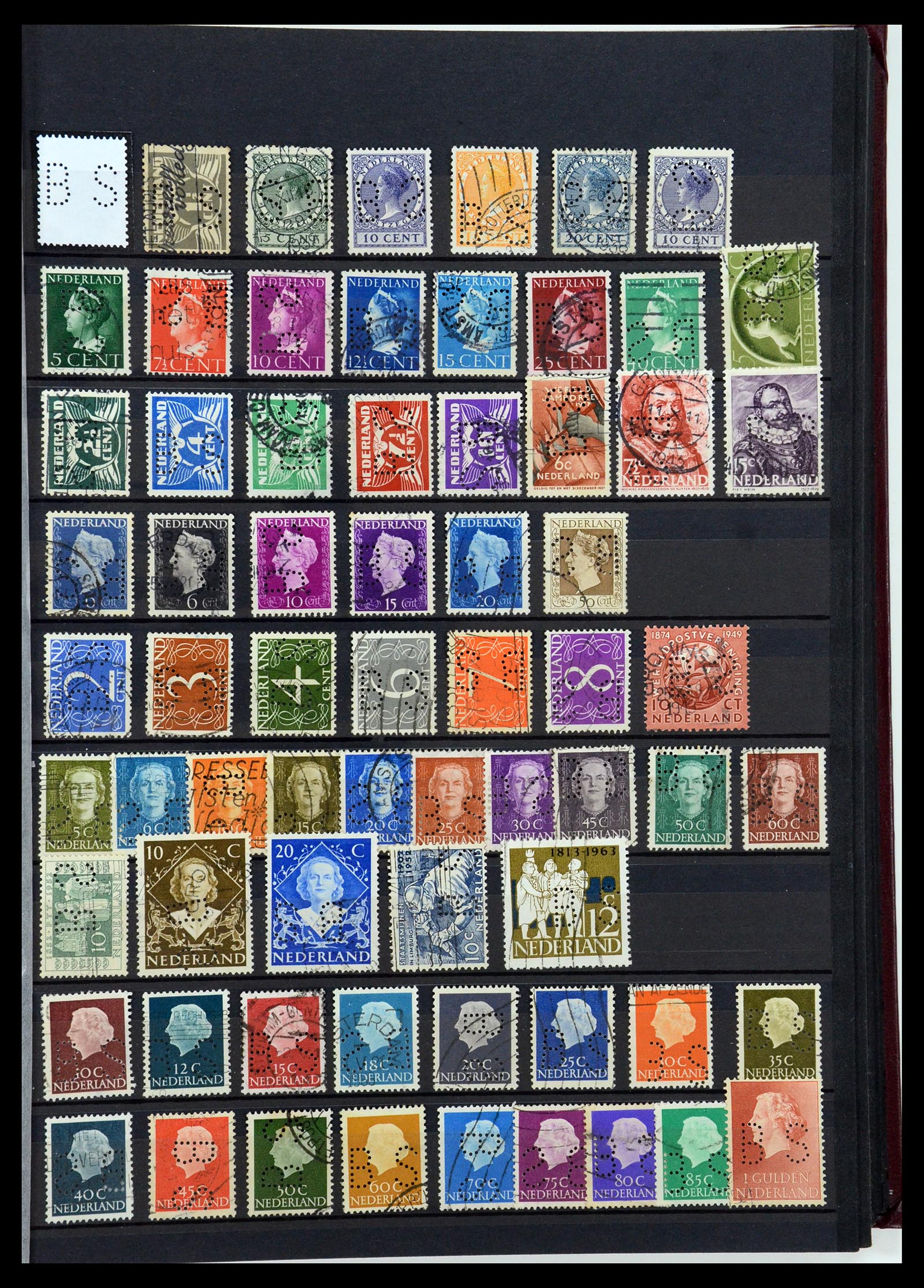 36400 017 - Postzegelverzameling 36400 Nederland perfins 1872-1980.
