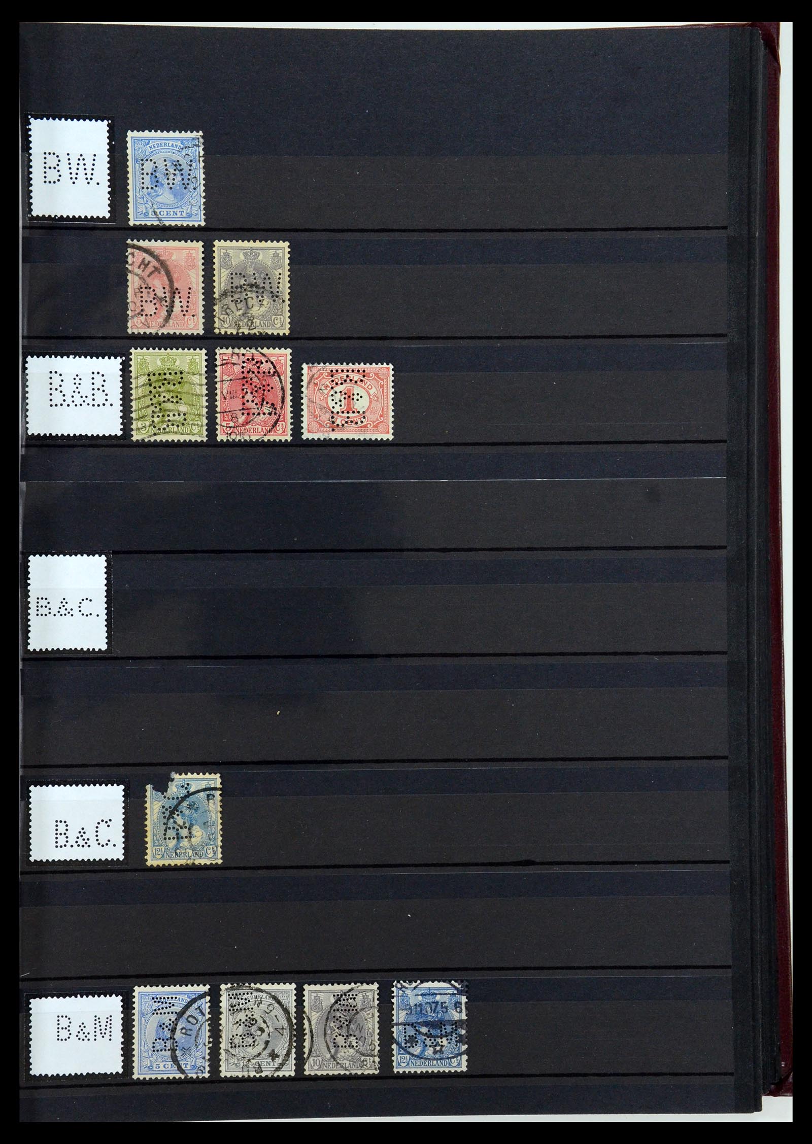 36400 021 - Postzegelverzameling 36400 Nederland perfins 1872-1980.