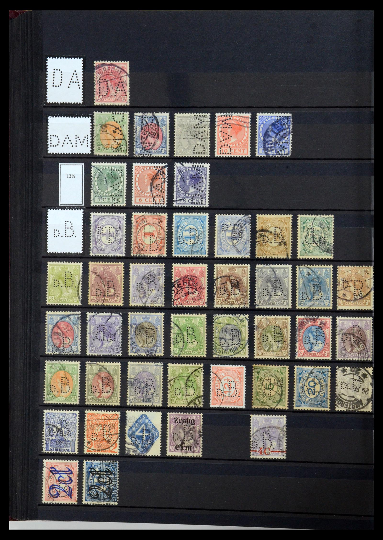 36400 032 - Postzegelverzameling 36400 Nederland perfins 1872-1980.