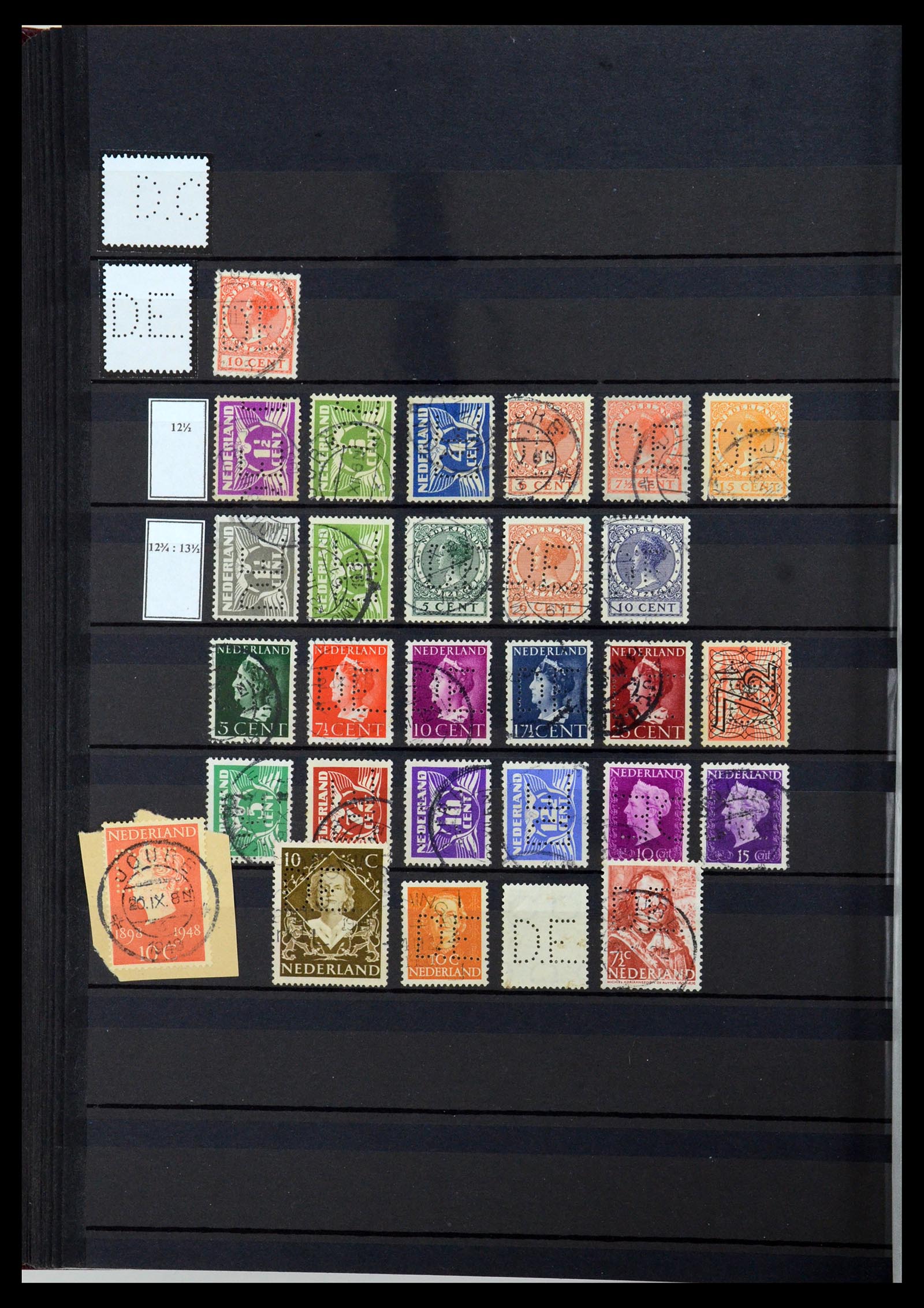 36400 034 - Postzegelverzameling 36400 Nederland perfins 1872-1980.