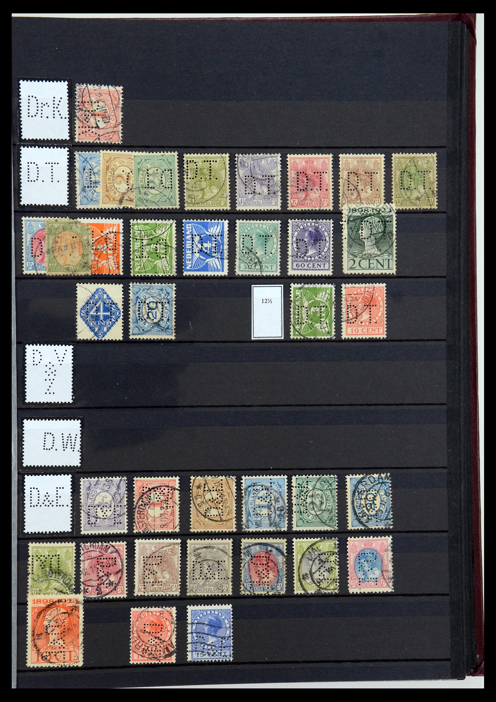 36400 039 - Postzegelverzameling 36400 Nederland perfins 1872-1980.