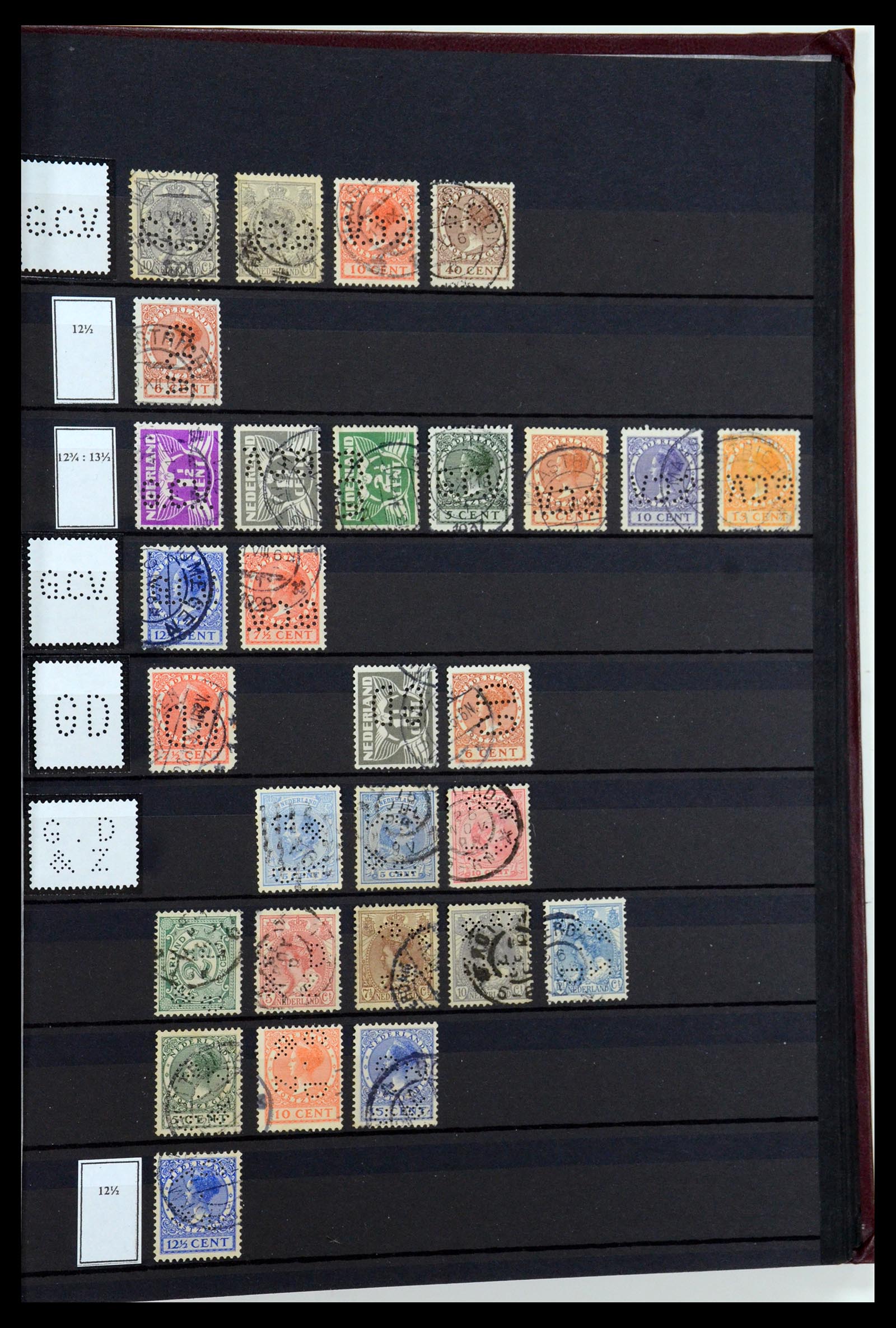 36400 051 - Postzegelverzameling 36400 Nederland perfins 1872-1980.