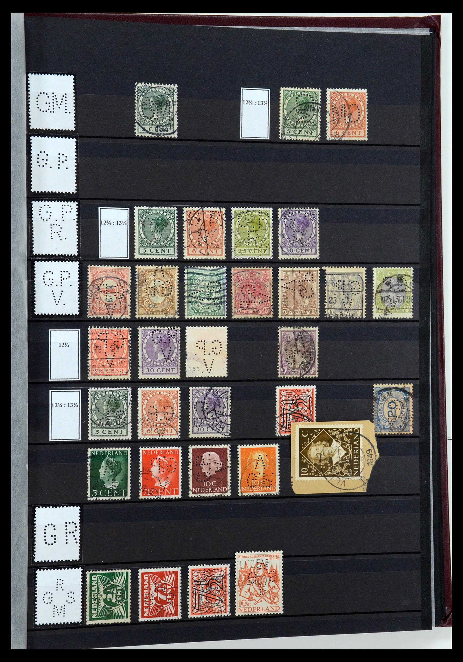 36400 053 - Postzegelverzameling 36400 Nederland perfins 1872-1980.