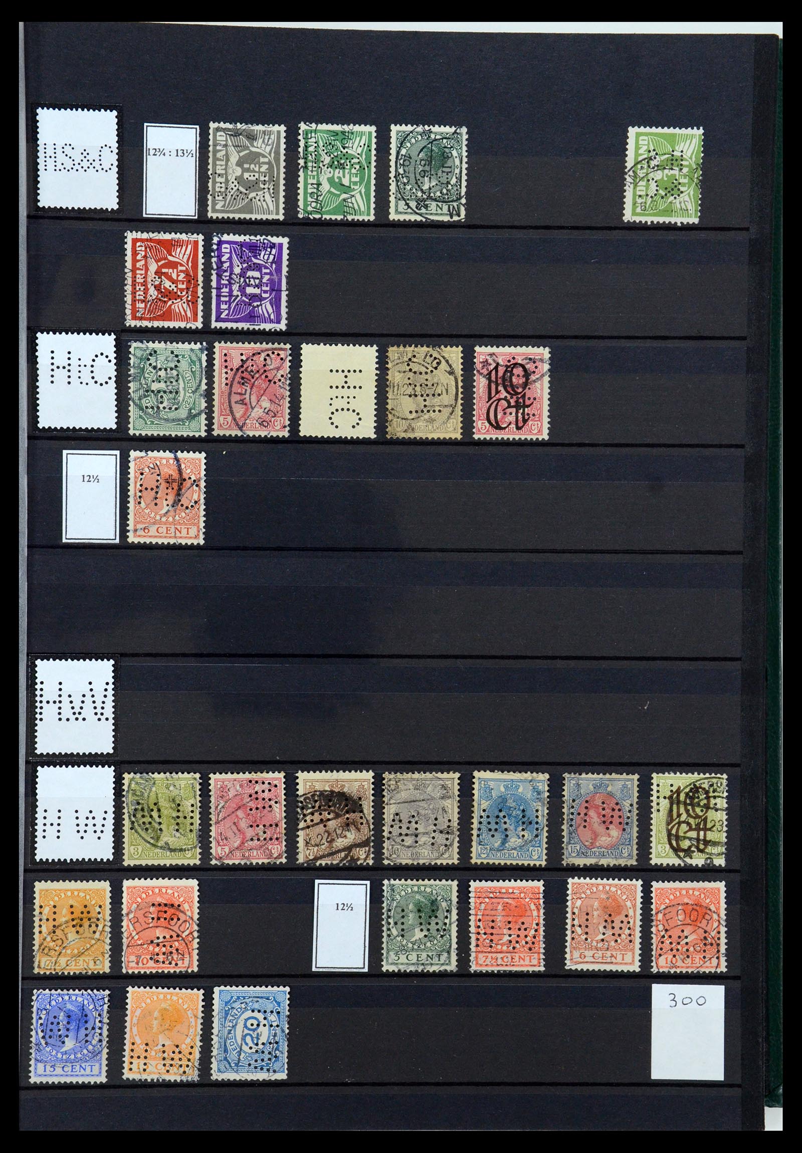 36400 067 - Postzegelverzameling 36400 Nederland perfins 1872-1980.