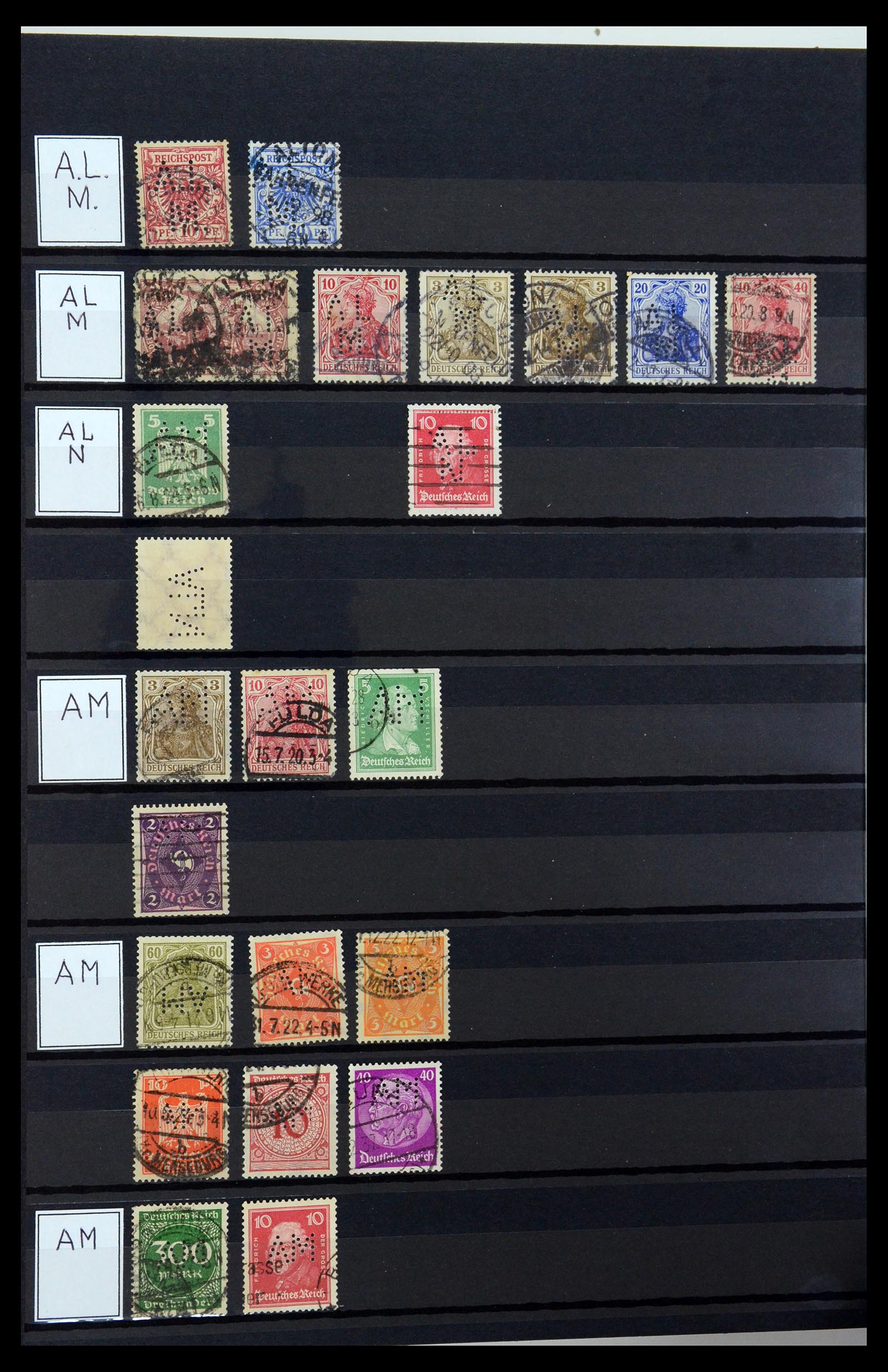 36405 020 - Postzegelverzameling 36405 Duitse Rijk perfins 1880-1945.