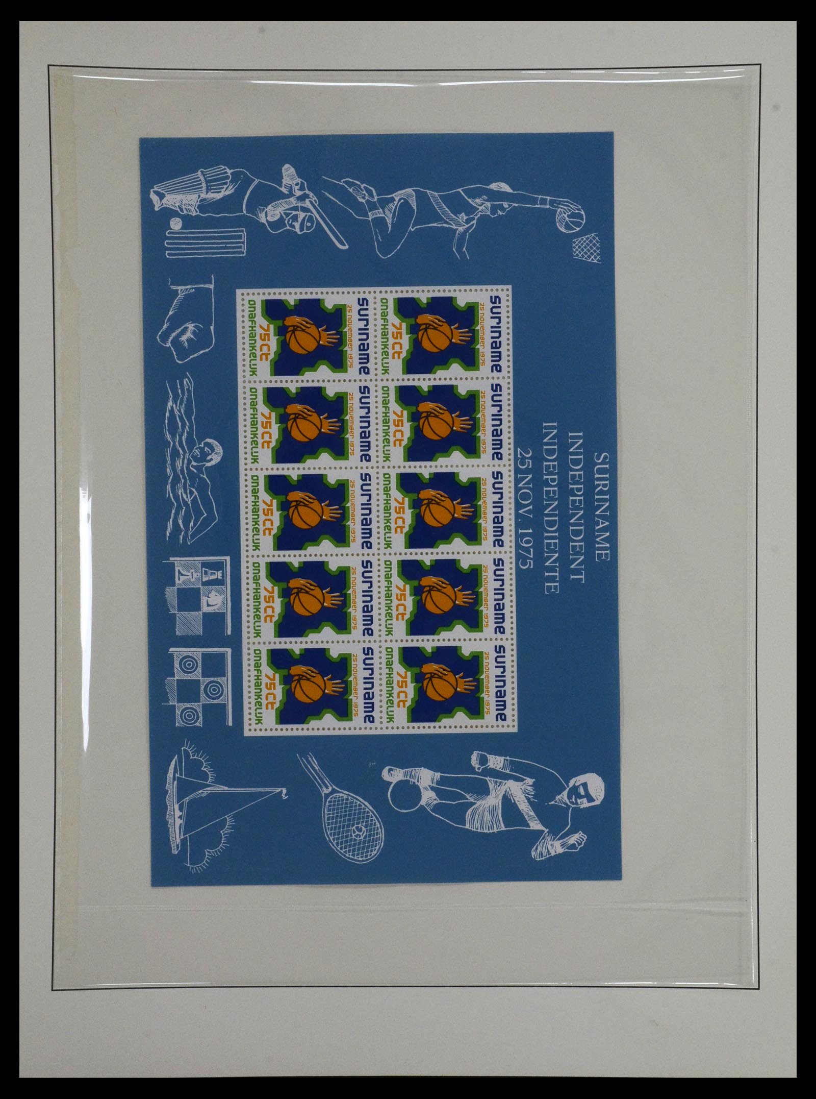 36407 056 - Postzegelverzameling 36407 Suriname 1927-1990.