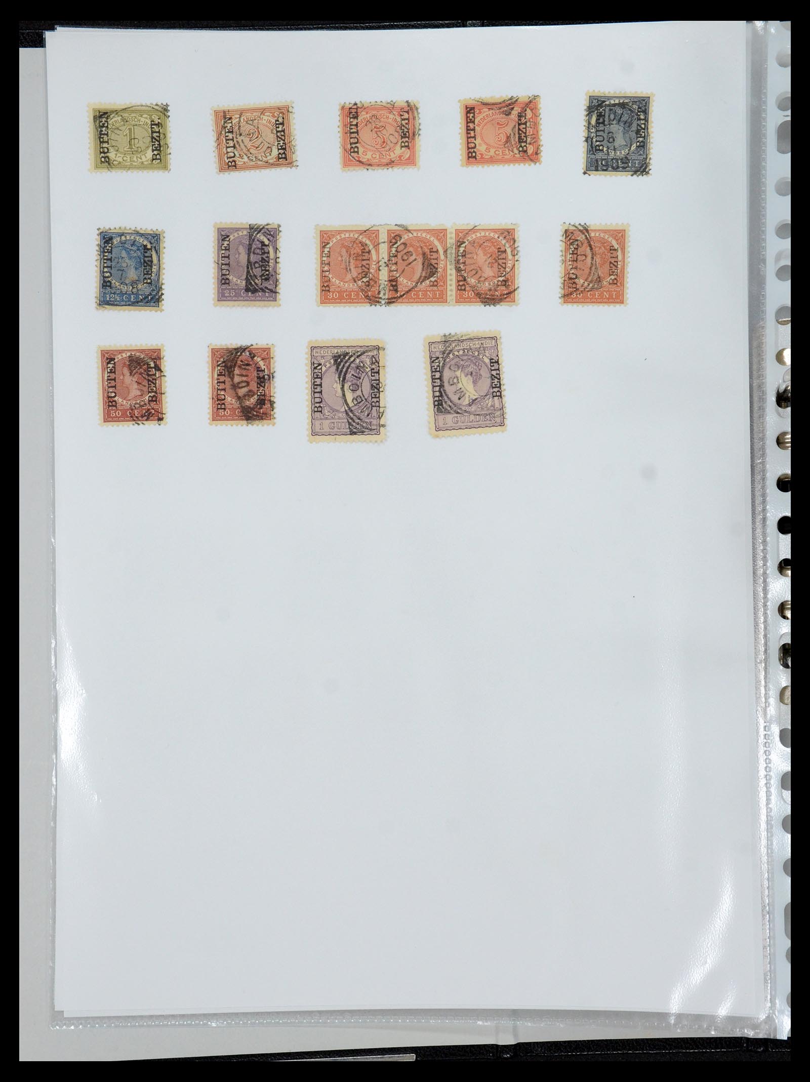 36432 004 - Postzegelverzameling 36432 Nederlands Indië vierkant stempels.