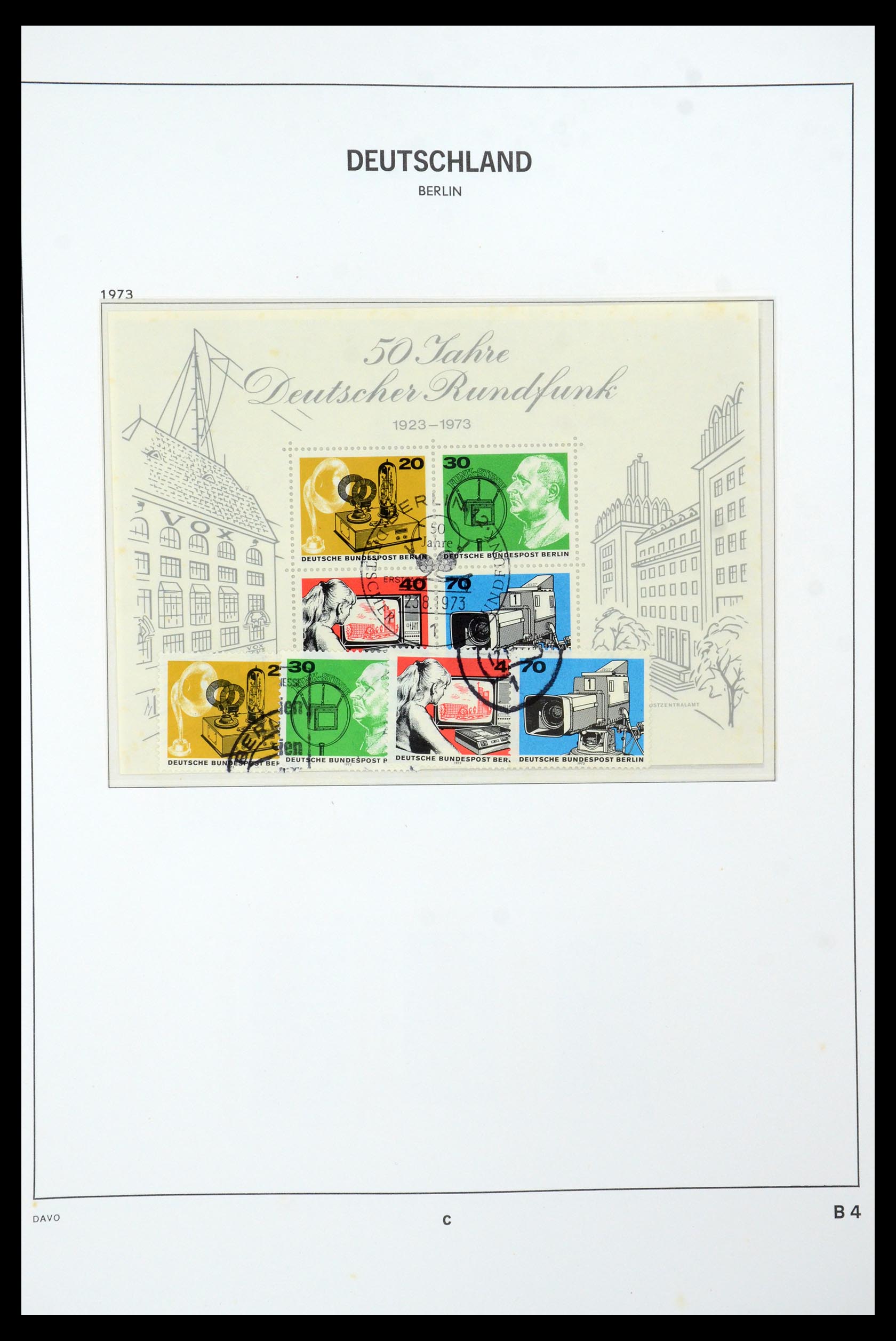 36441 031 - Stamp collection 36441 Berlin 1948-1990.