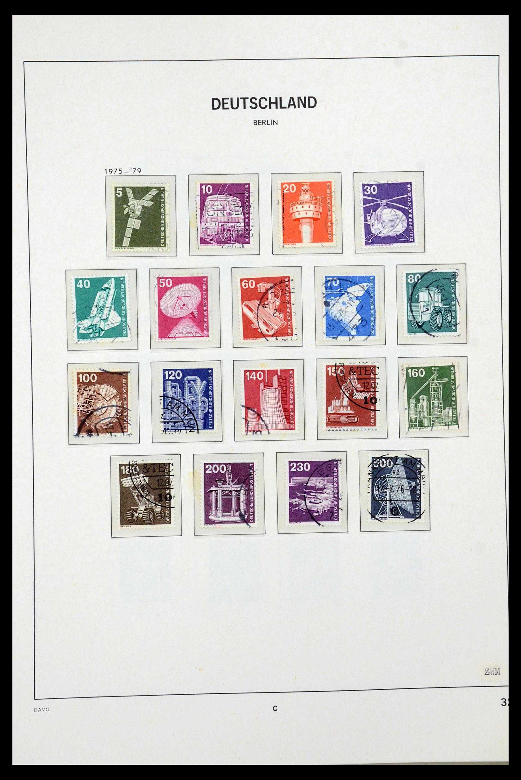 36443 033 - Stamp collection 36443 Berlin 1948-1990.