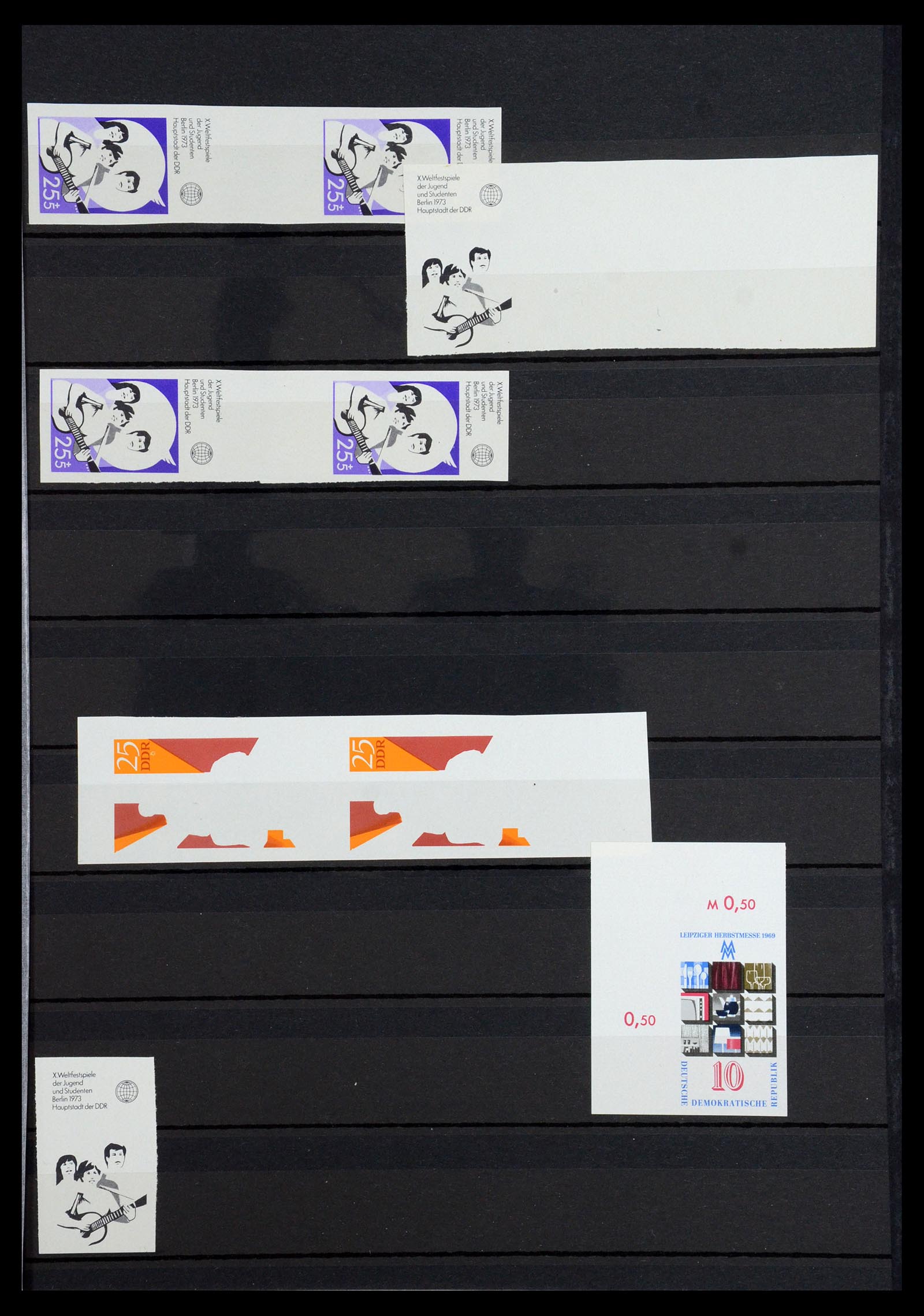 36466 028 - Postzegelverzameling 36466 DDR gespecialiseerd 1949-1986.