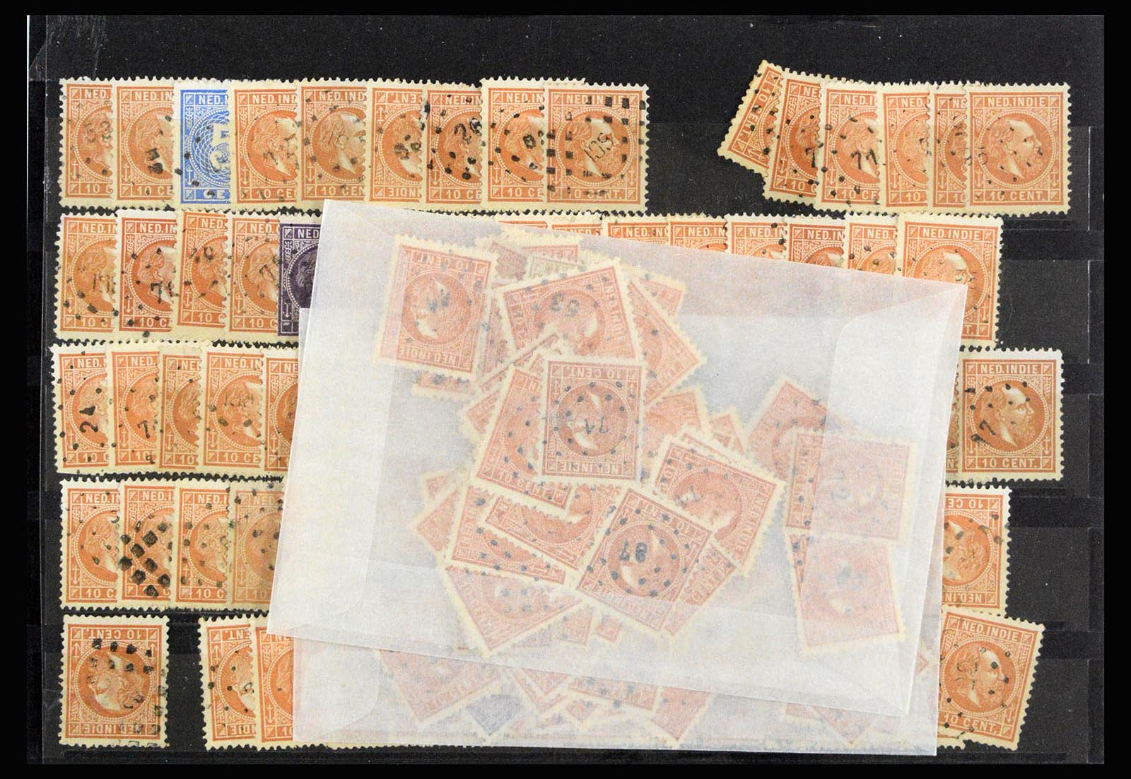 36512 001 - Postzegelverzameling 36512 Dutch east Indies cancels 1872-1930.