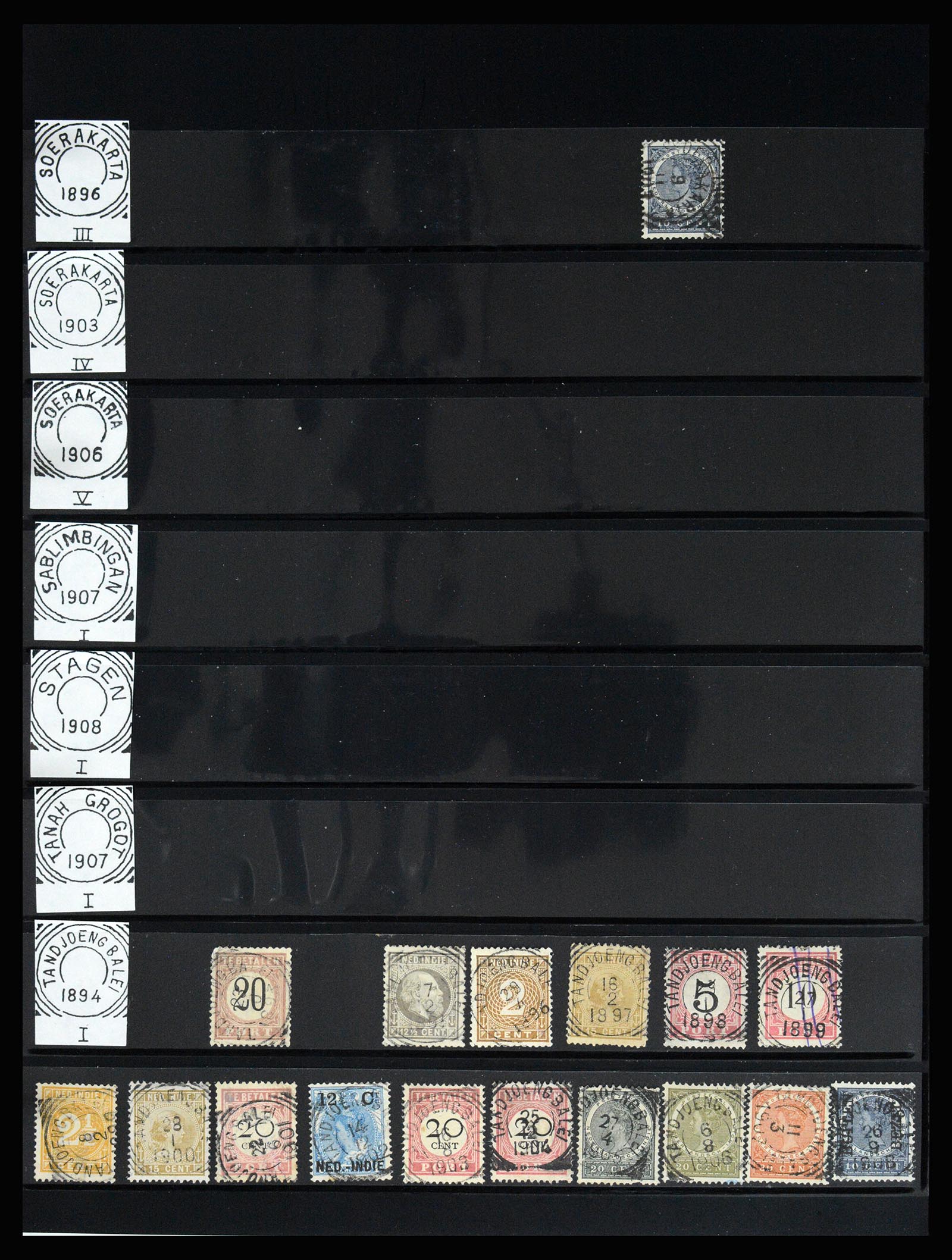 36512 152 - Stamp collection 36512 Nederlands Indië stempels 1872-1930.