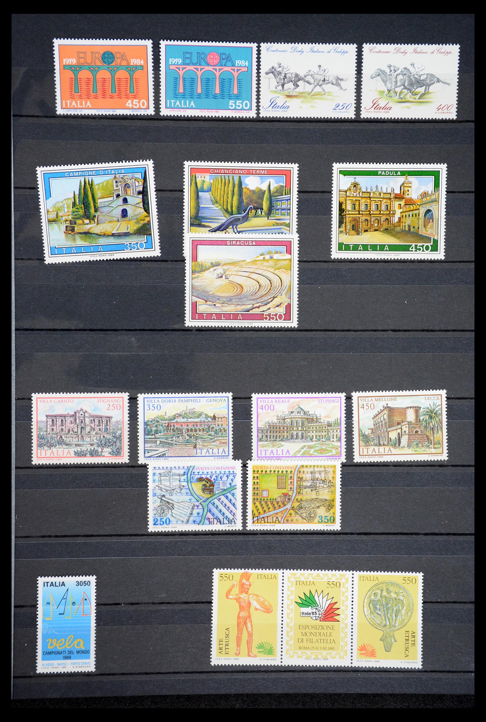 36513 196 - Postzegelverzameling 36513 Italië 1861-2005.