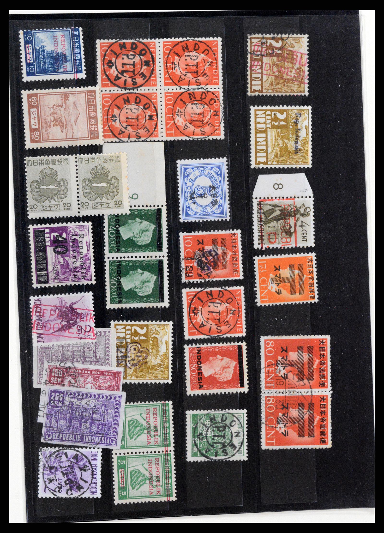36528 001 - Postzegelverzameling 36528 Nederlands Indië 1864-1948.