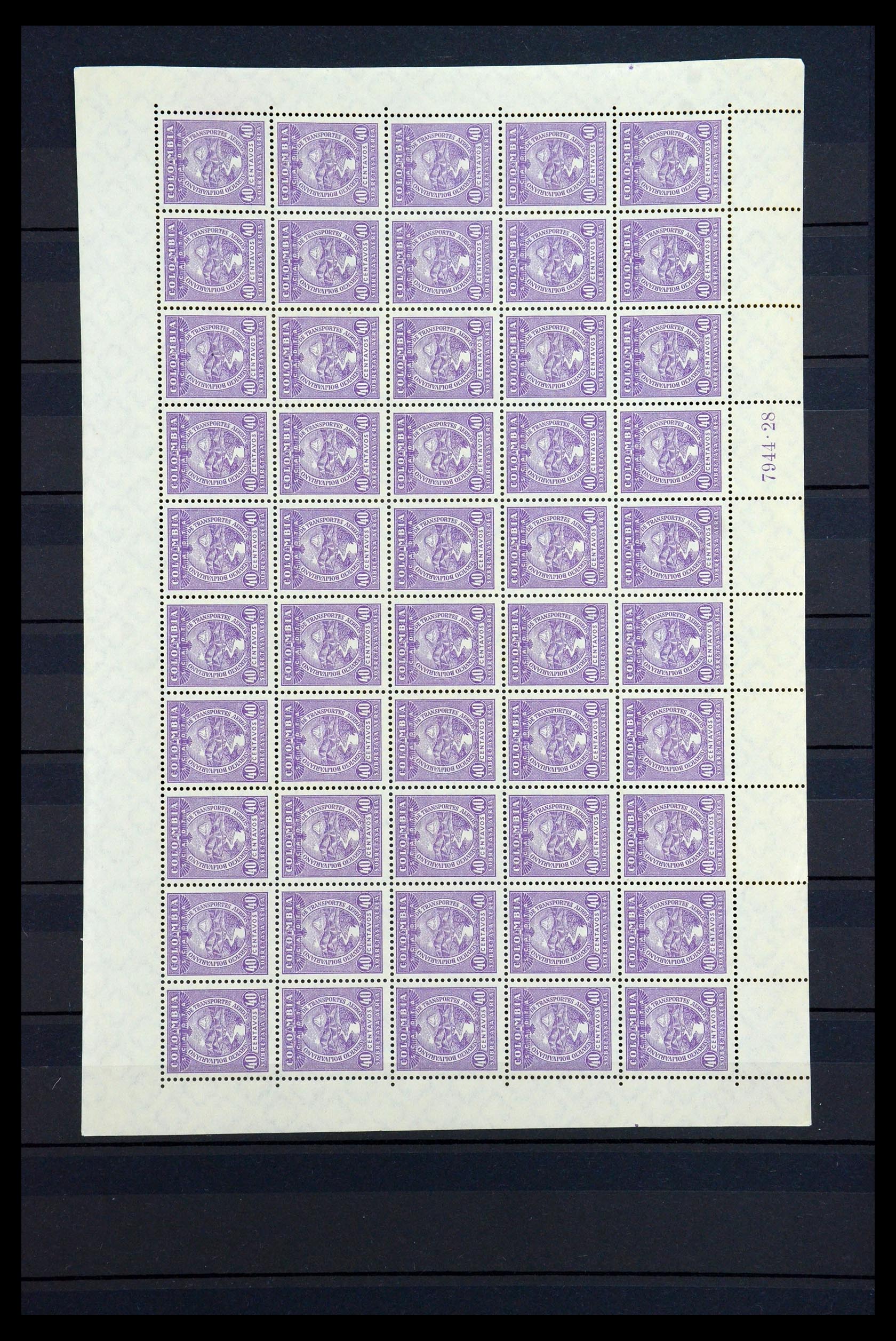 36555 022 - Postzegelverzameling 36555 Colombia luchtpost 1920-1929.