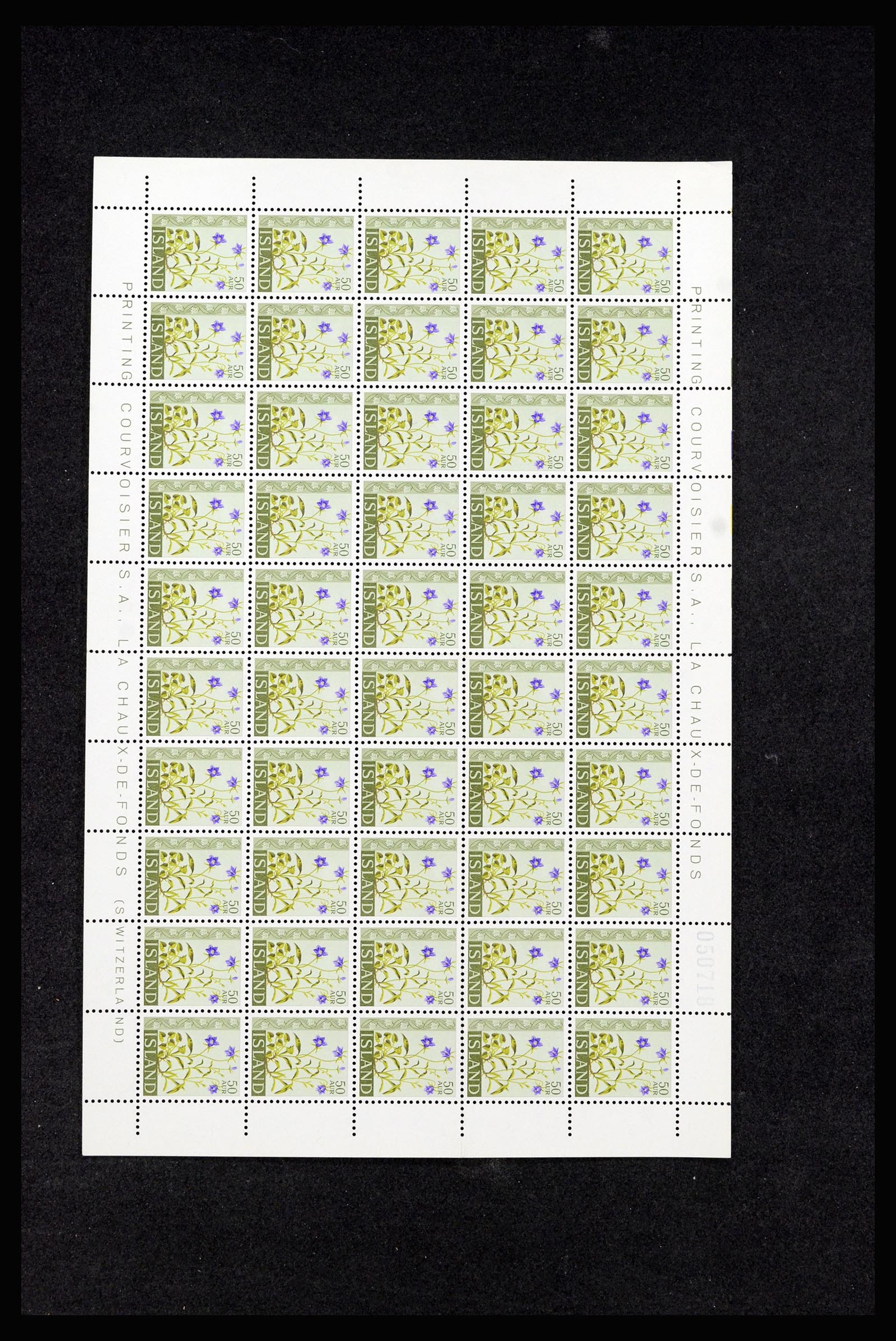 36588 009 - Postzegelverzameling 36588 IJsland 1950-1992.
