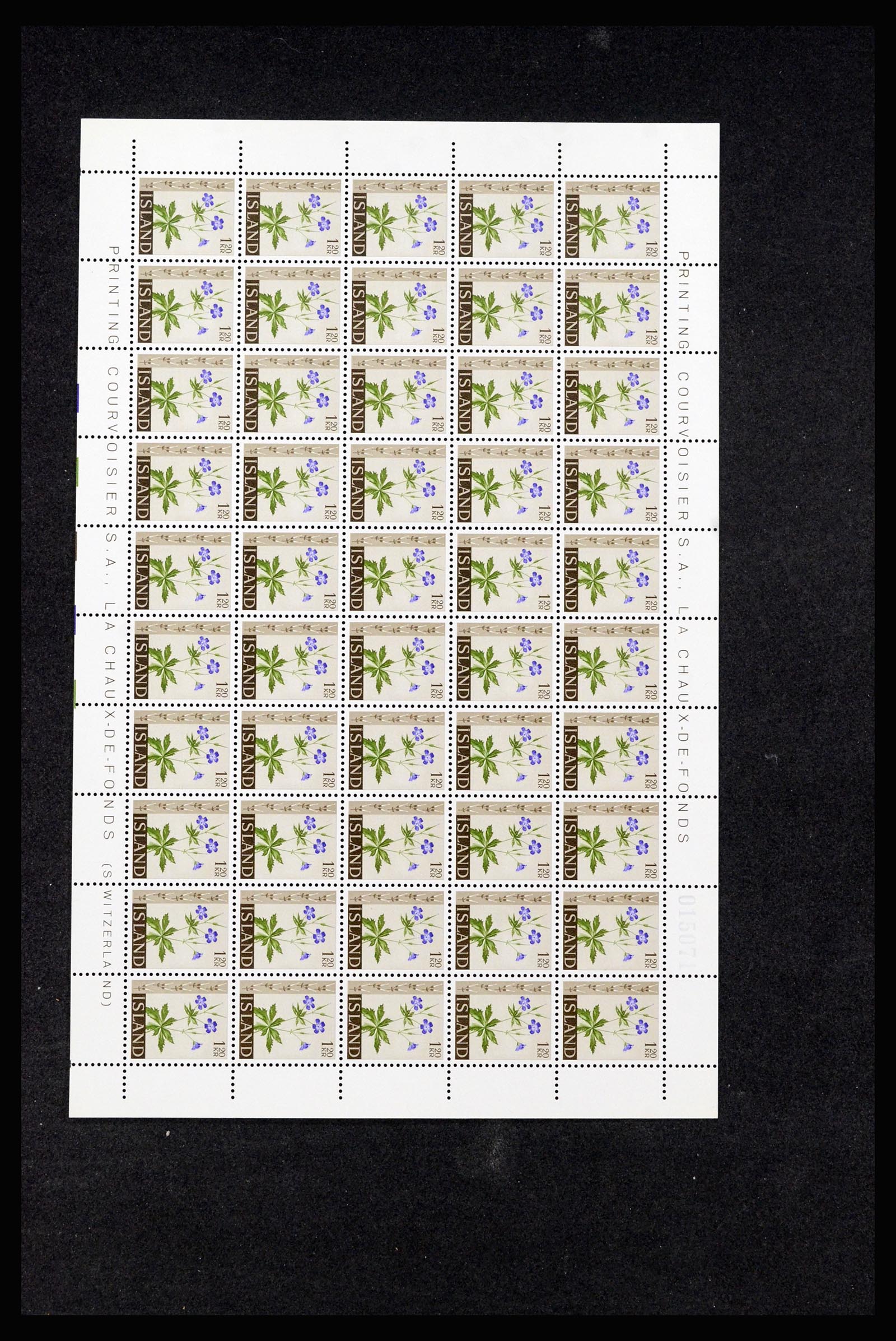 36588 011 - Postzegelverzameling 36588 IJsland 1950-1992.