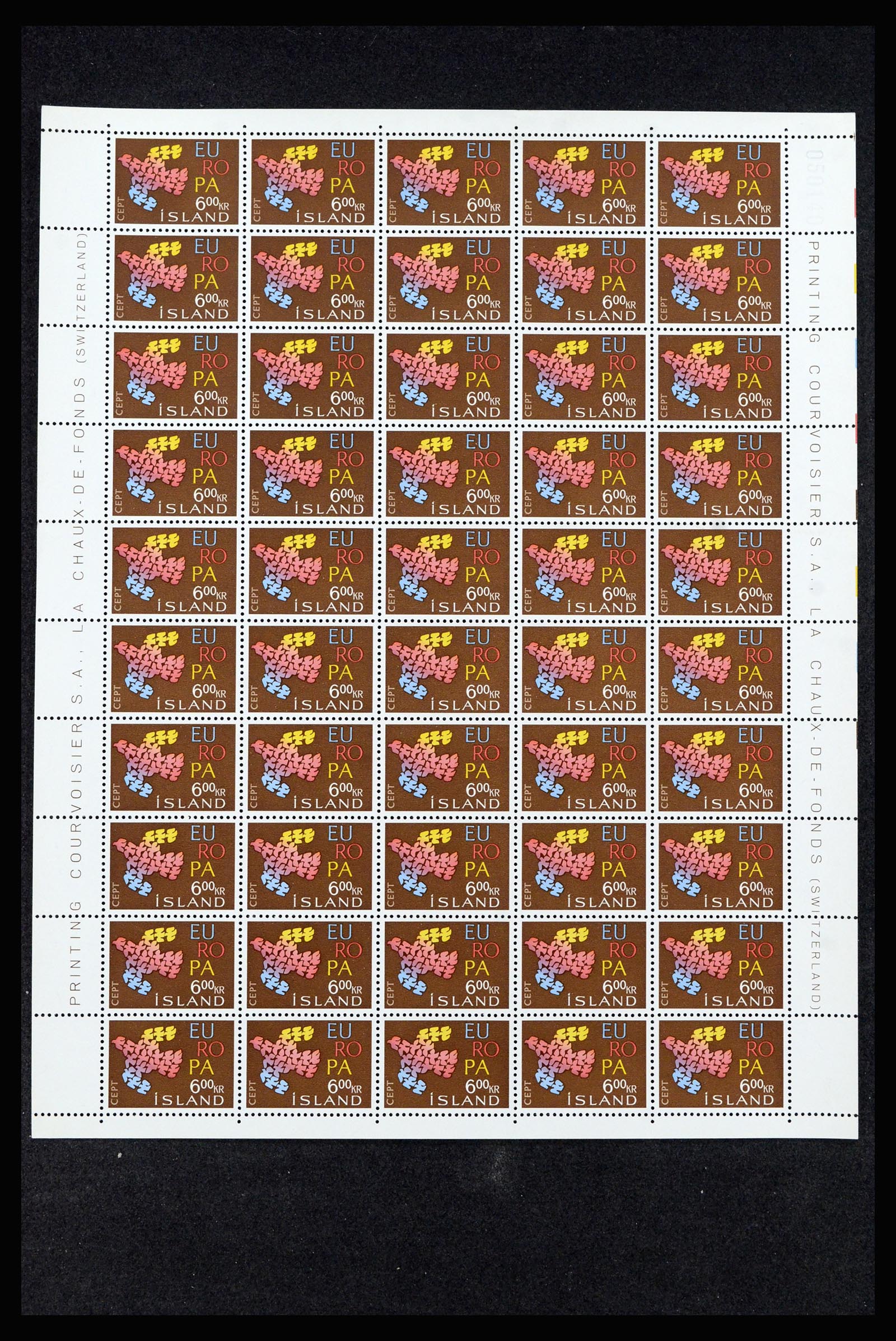 36588 014 - Postzegelverzameling 36588 IJsland 1950-1992.