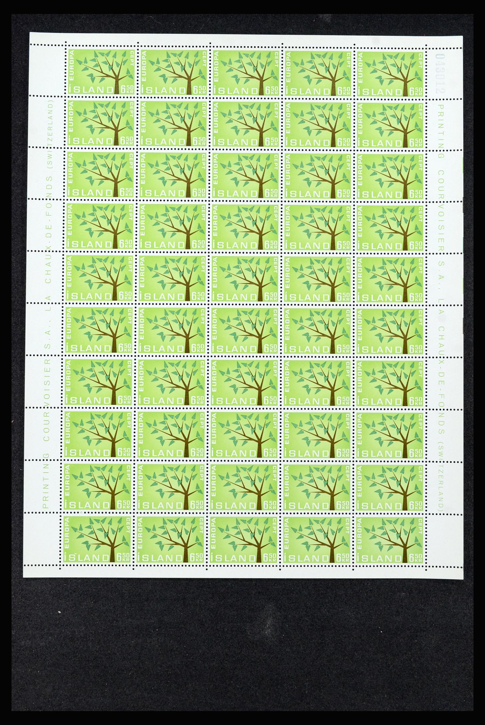 36588 023 - Postzegelverzameling 36588 IJsland 1950-1992.