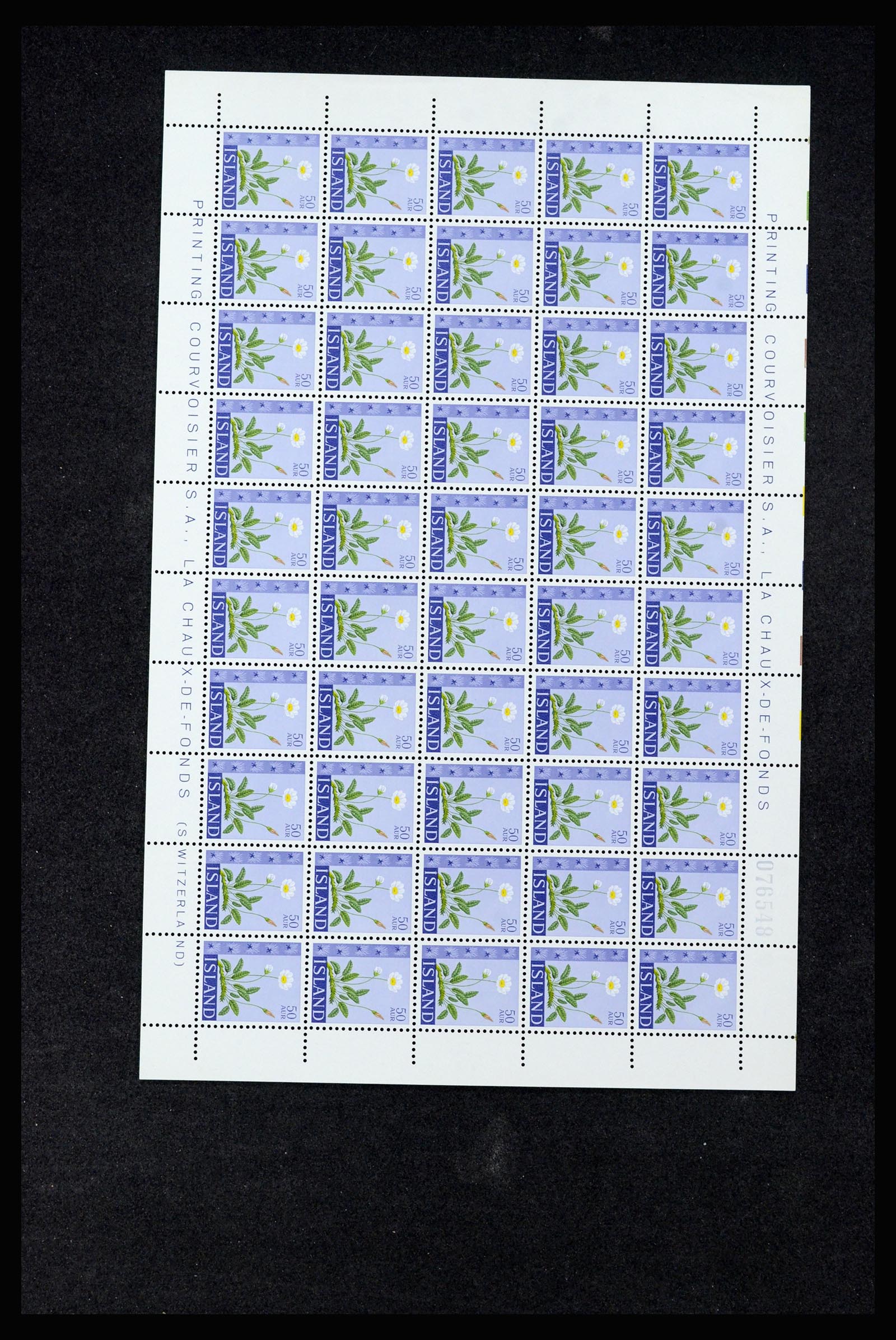 36588 036 - Postzegelverzameling 36588 IJsland 1950-1992.