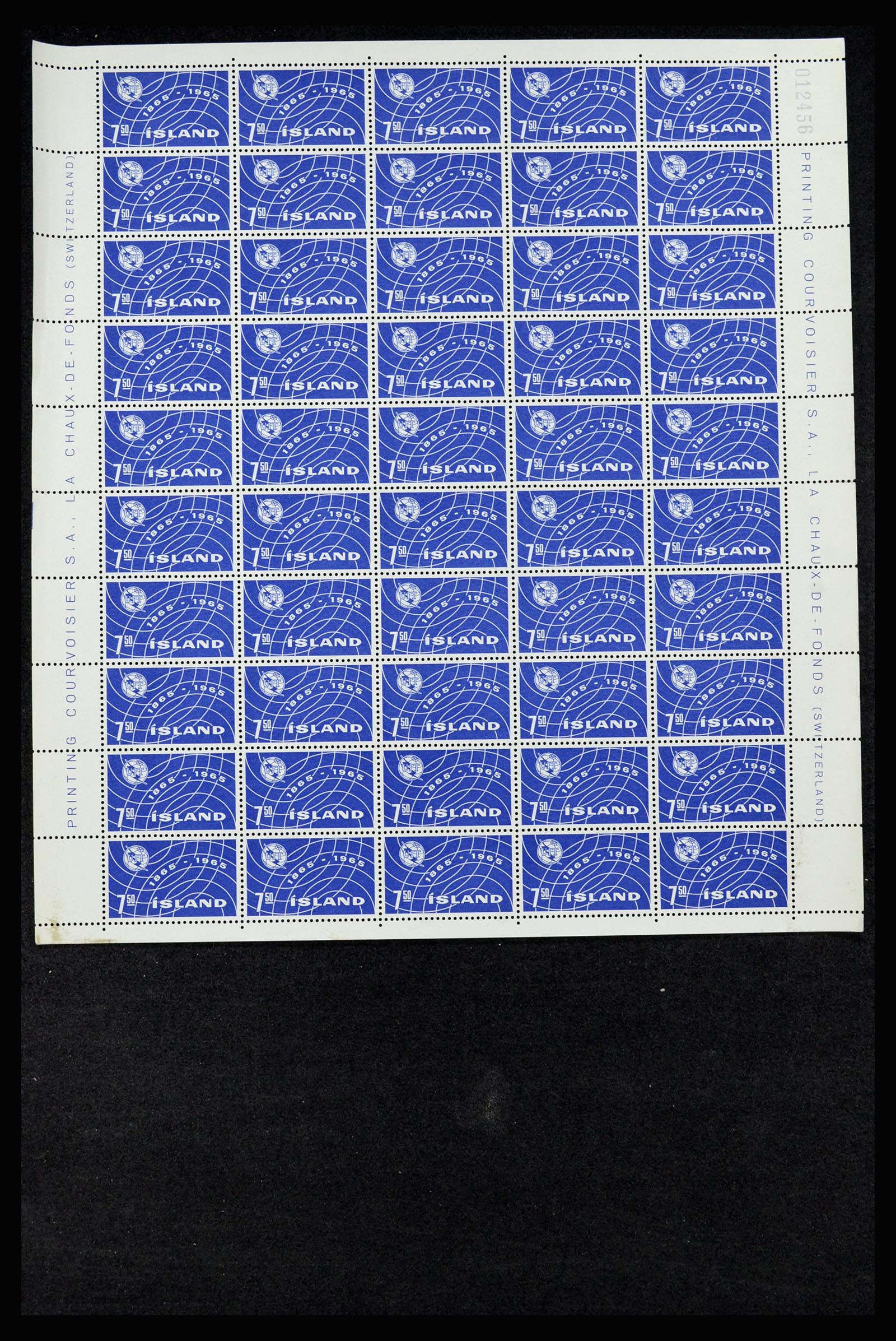 36588 040 - Postzegelverzameling 36588 IJsland 1950-1992.
