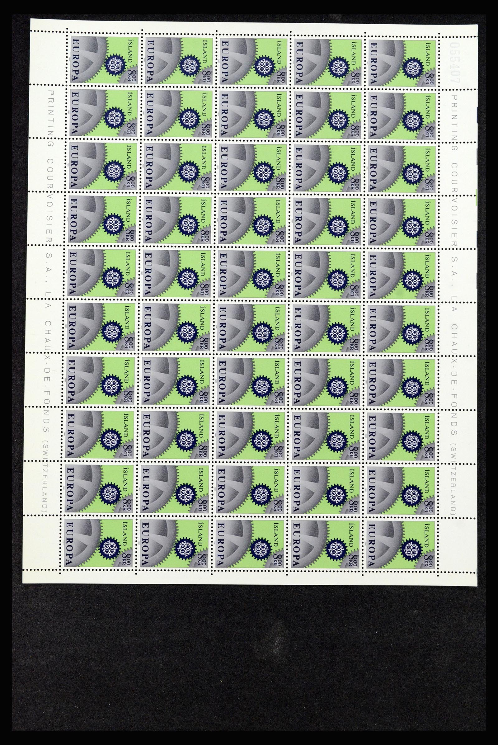 36588 044 - Postzegelverzameling 36588 IJsland 1950-1992.