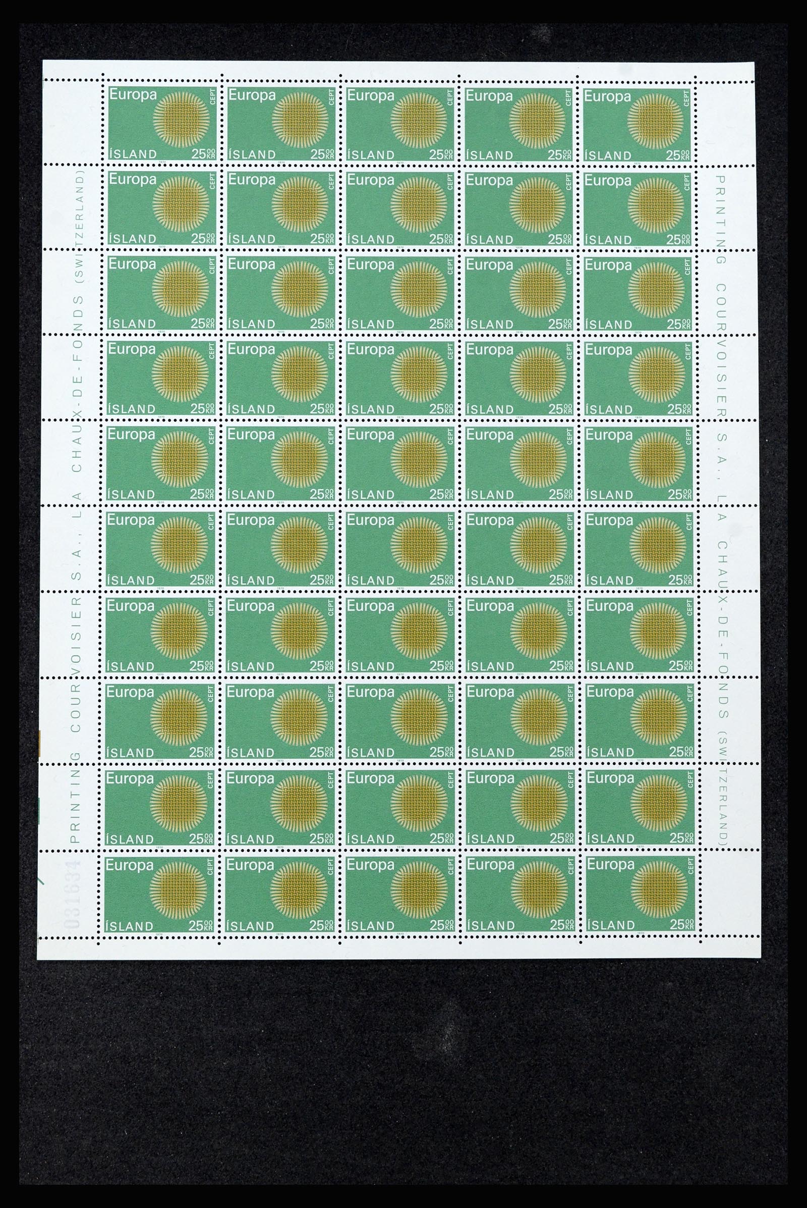 36588 072 - Postzegelverzameling 36588 IJsland 1950-1992.
