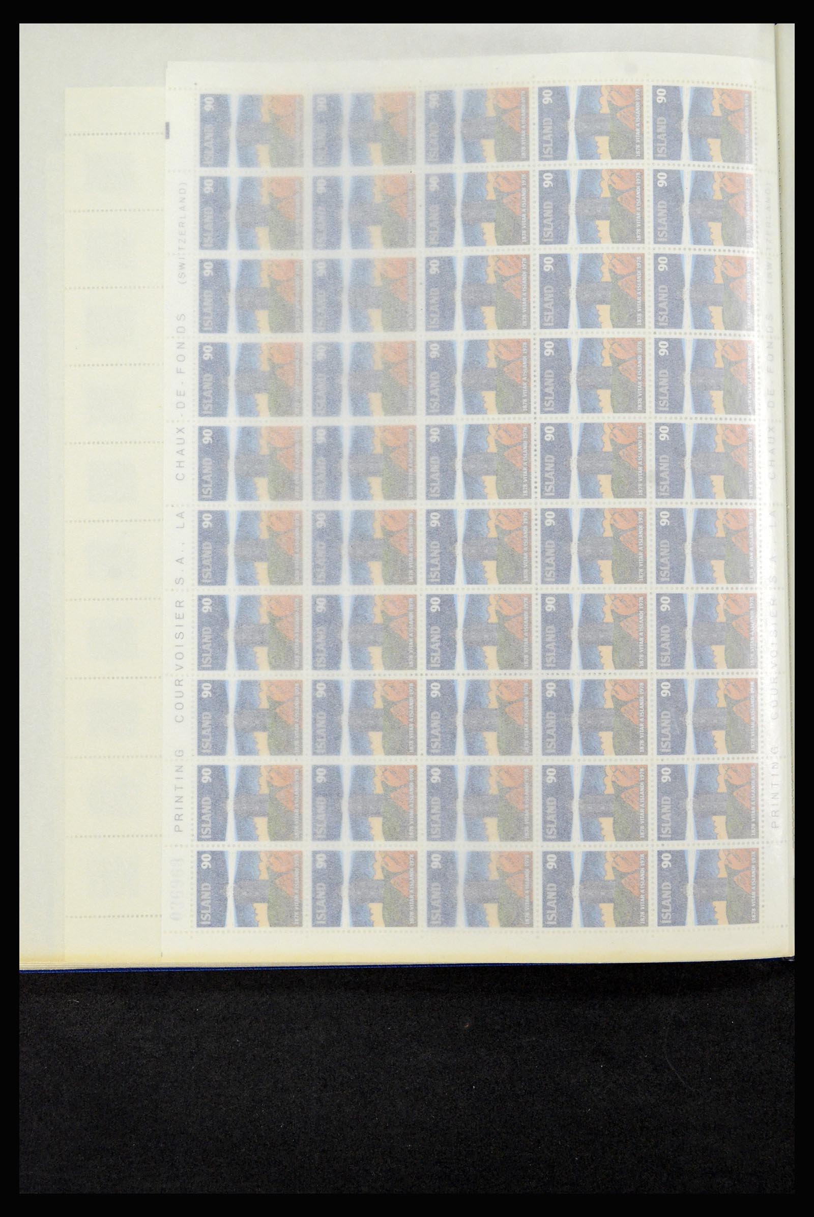 36588 241 - Postzegelverzameling 36588 IJsland 1950-1992.
