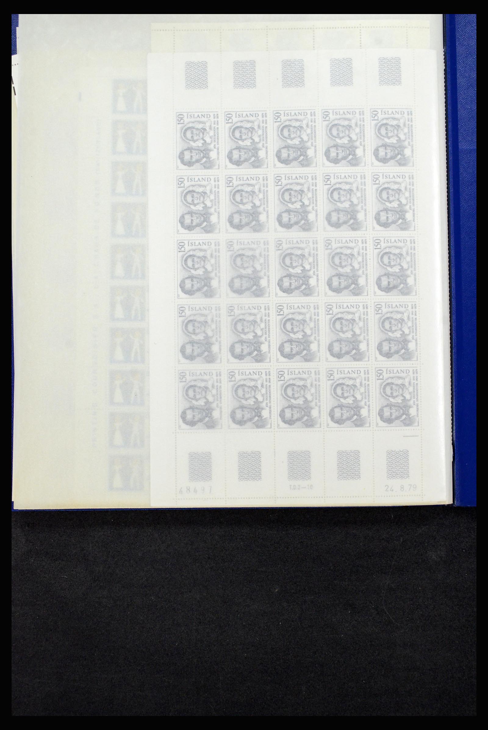 36588 246 - Postzegelverzameling 36588 IJsland 1950-1992.