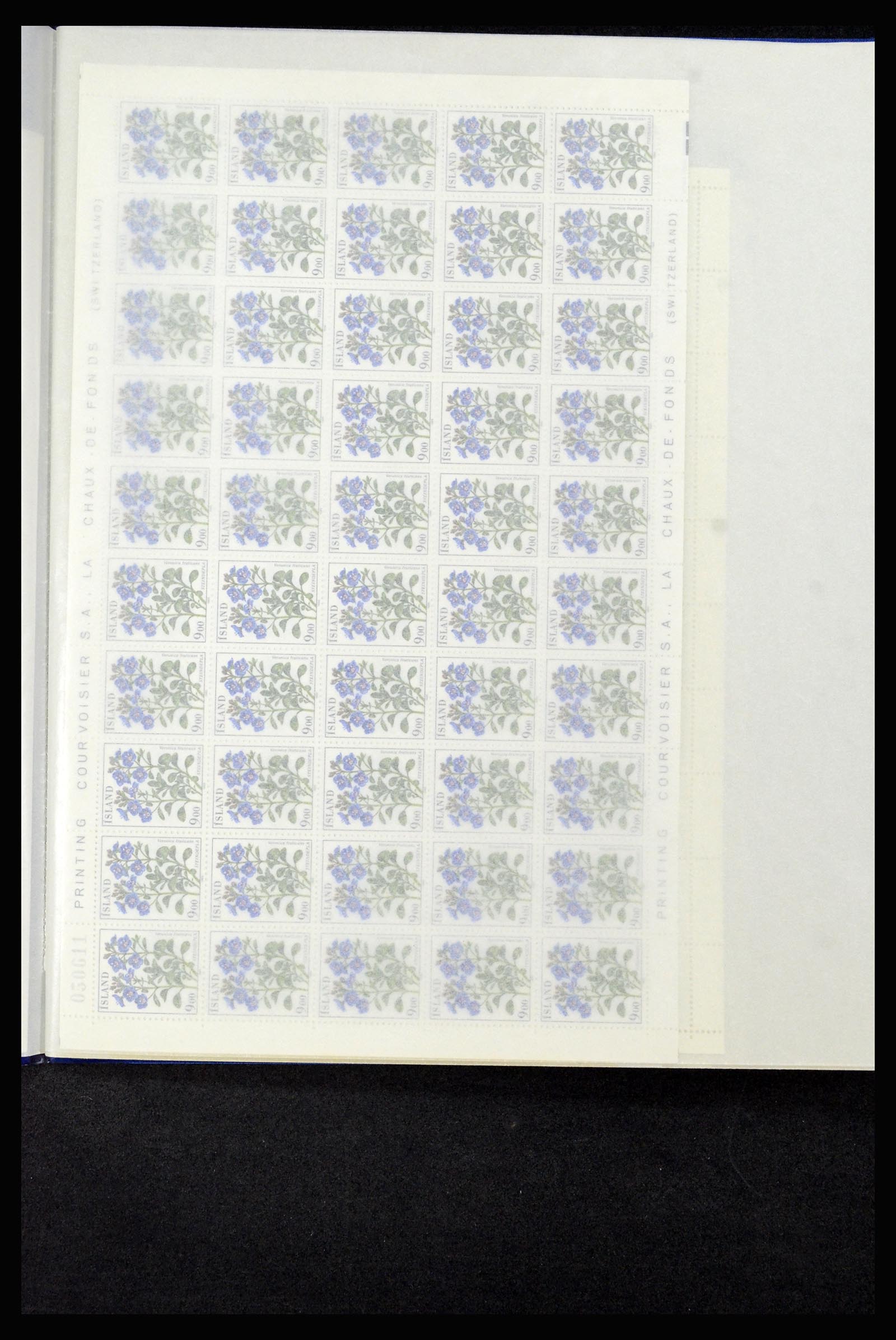 36588 249 - Postzegelverzameling 36588 IJsland 1950-1992.