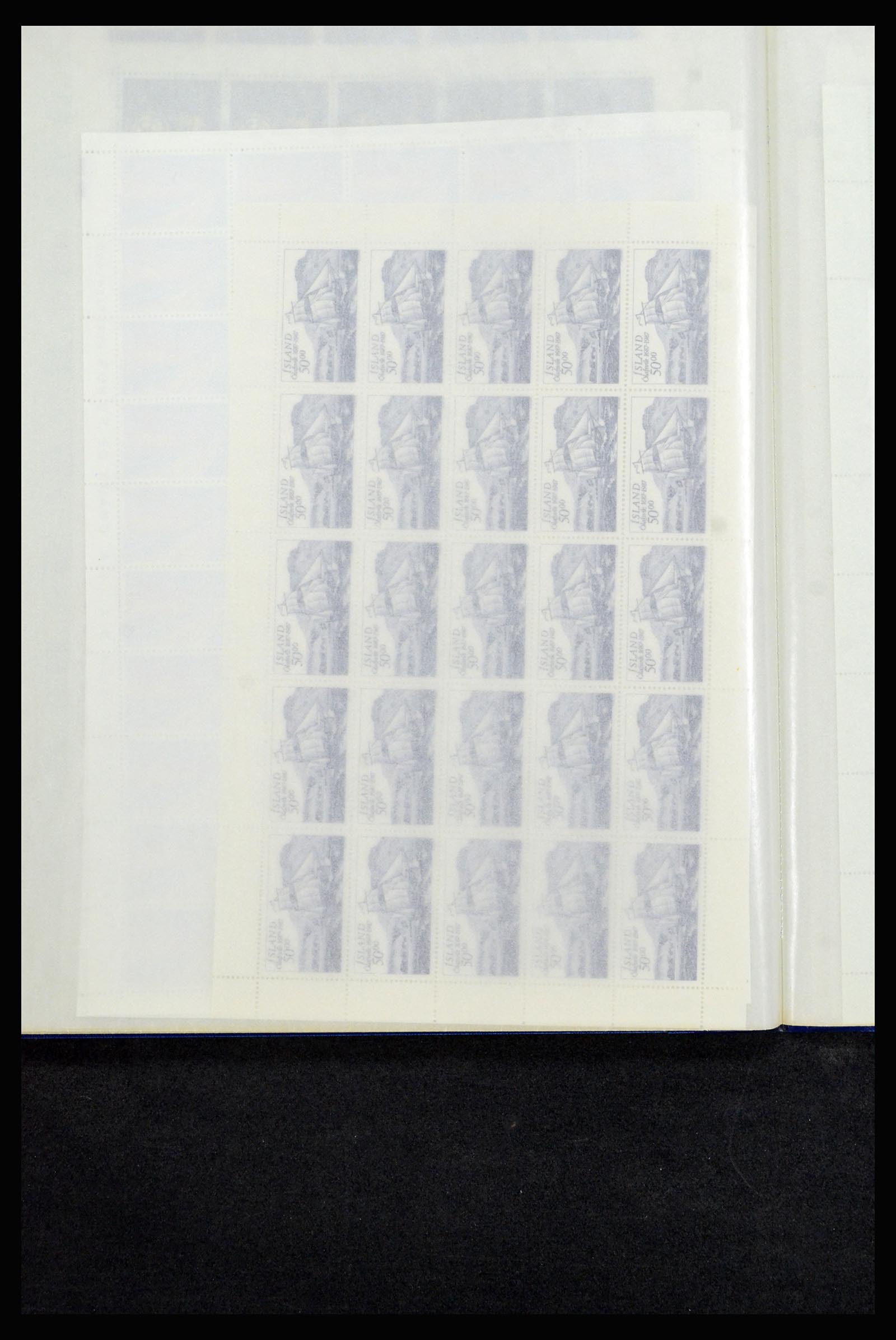 36588 260 - Postzegelverzameling 36588 IJsland 1950-1992.